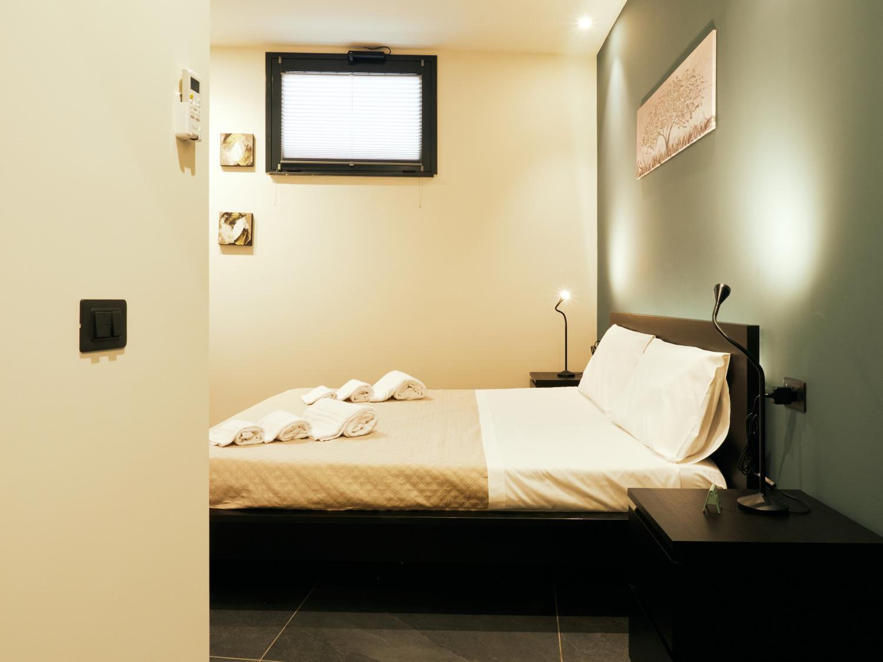 HUB Rooms view 5