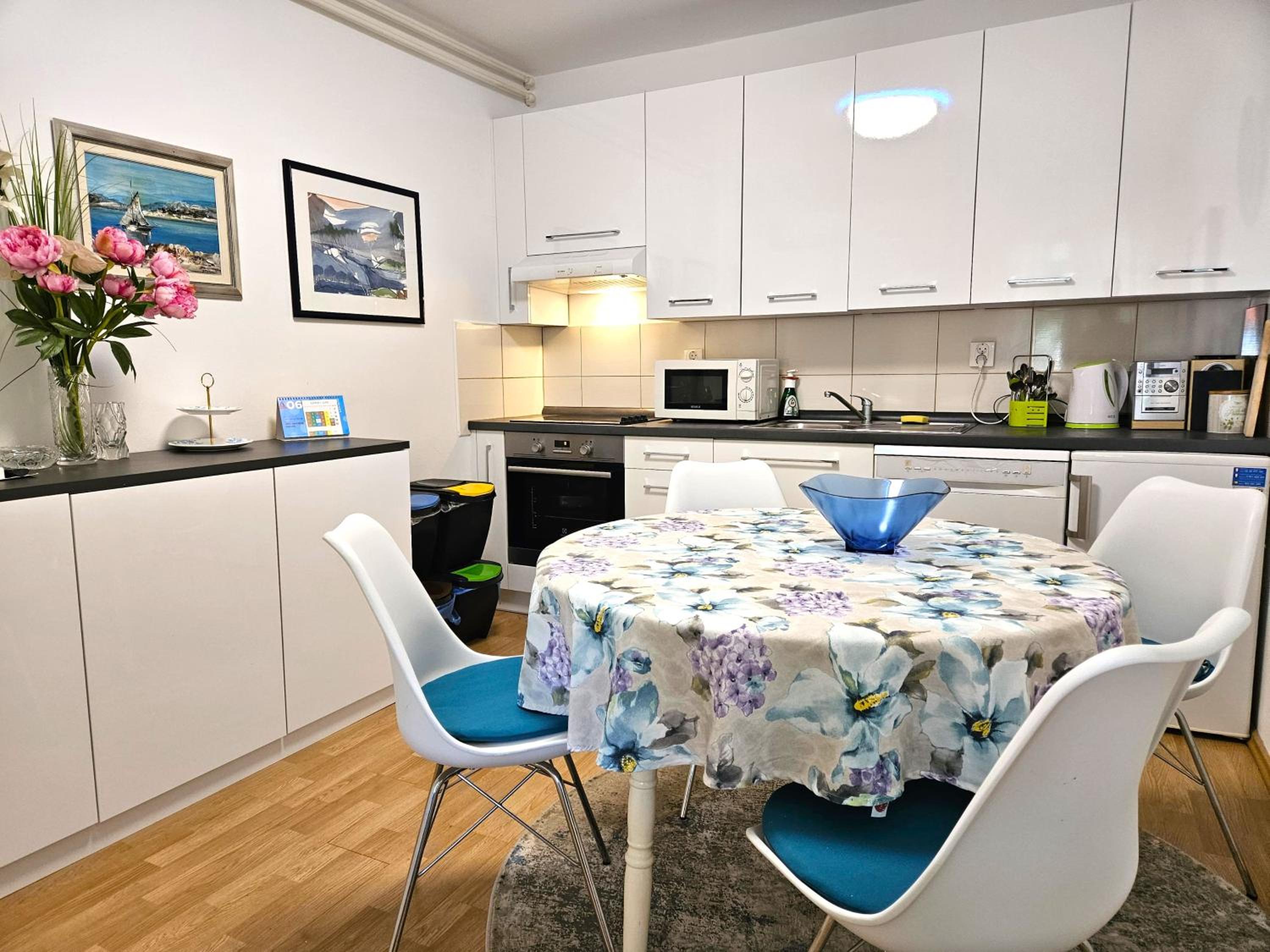 Apartment Moracea view 5