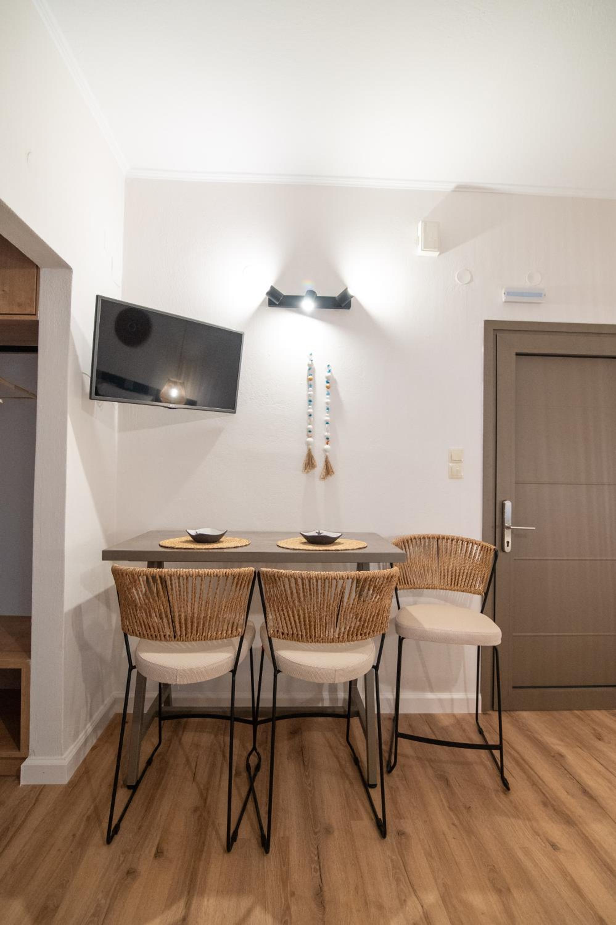 Kanali Village apartments