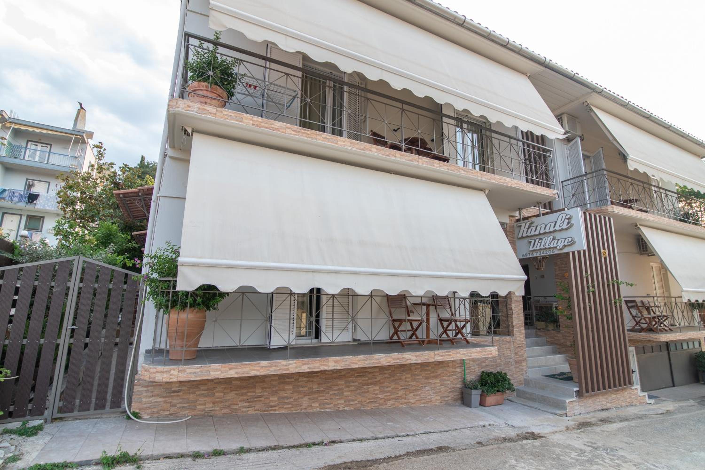 Kanali Village apartments