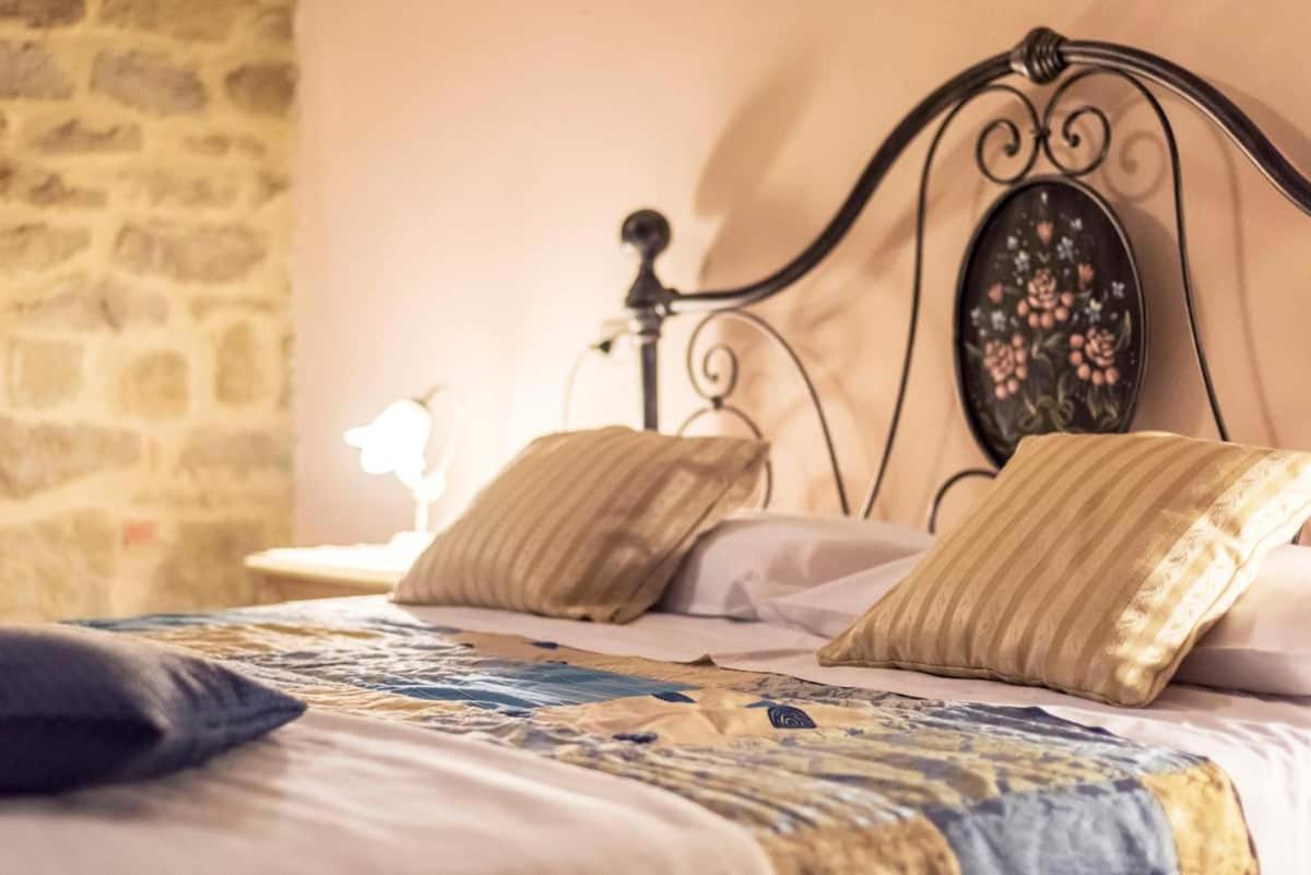The Estate 1760 - Holiday in Cortona