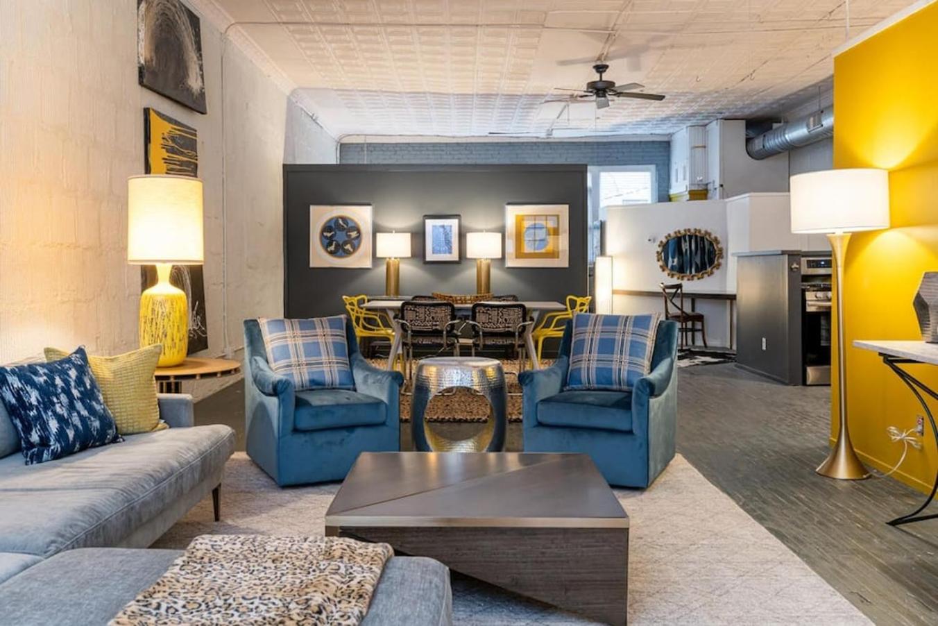 lounge