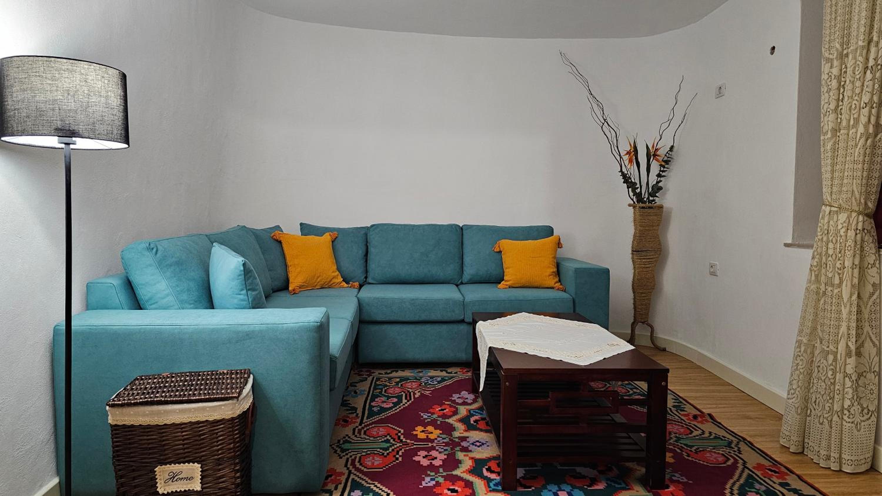 Mezini Guest House