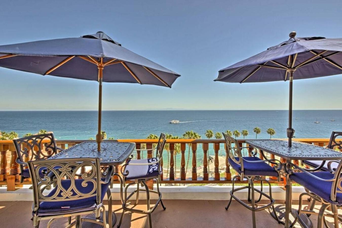 Oceanfront Villa with breathtaking views view 4