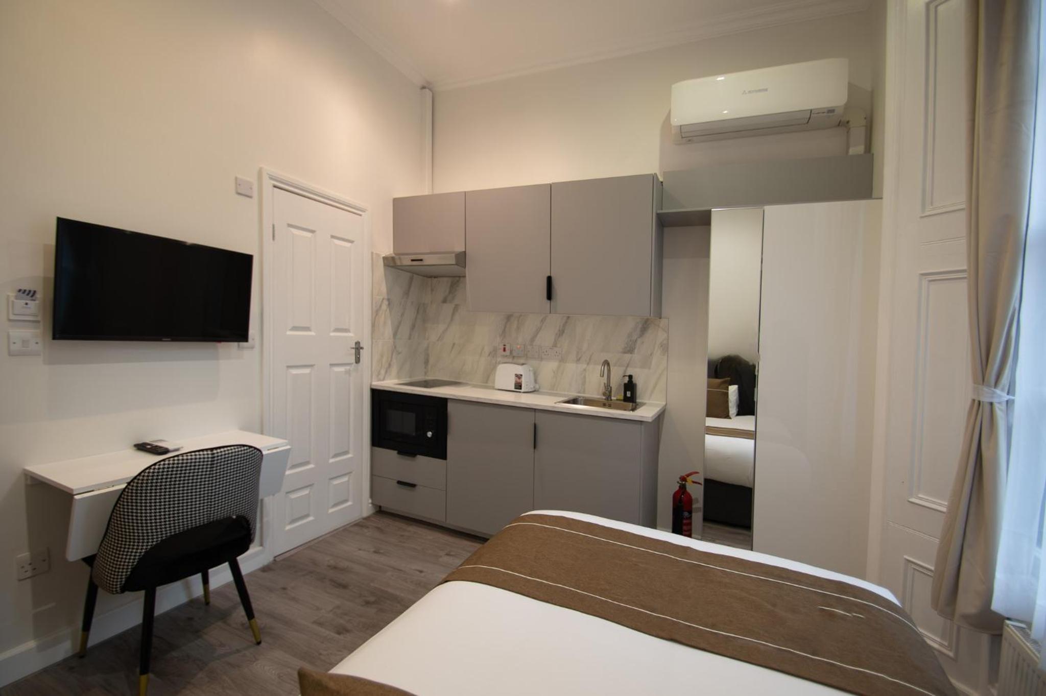 hotel room