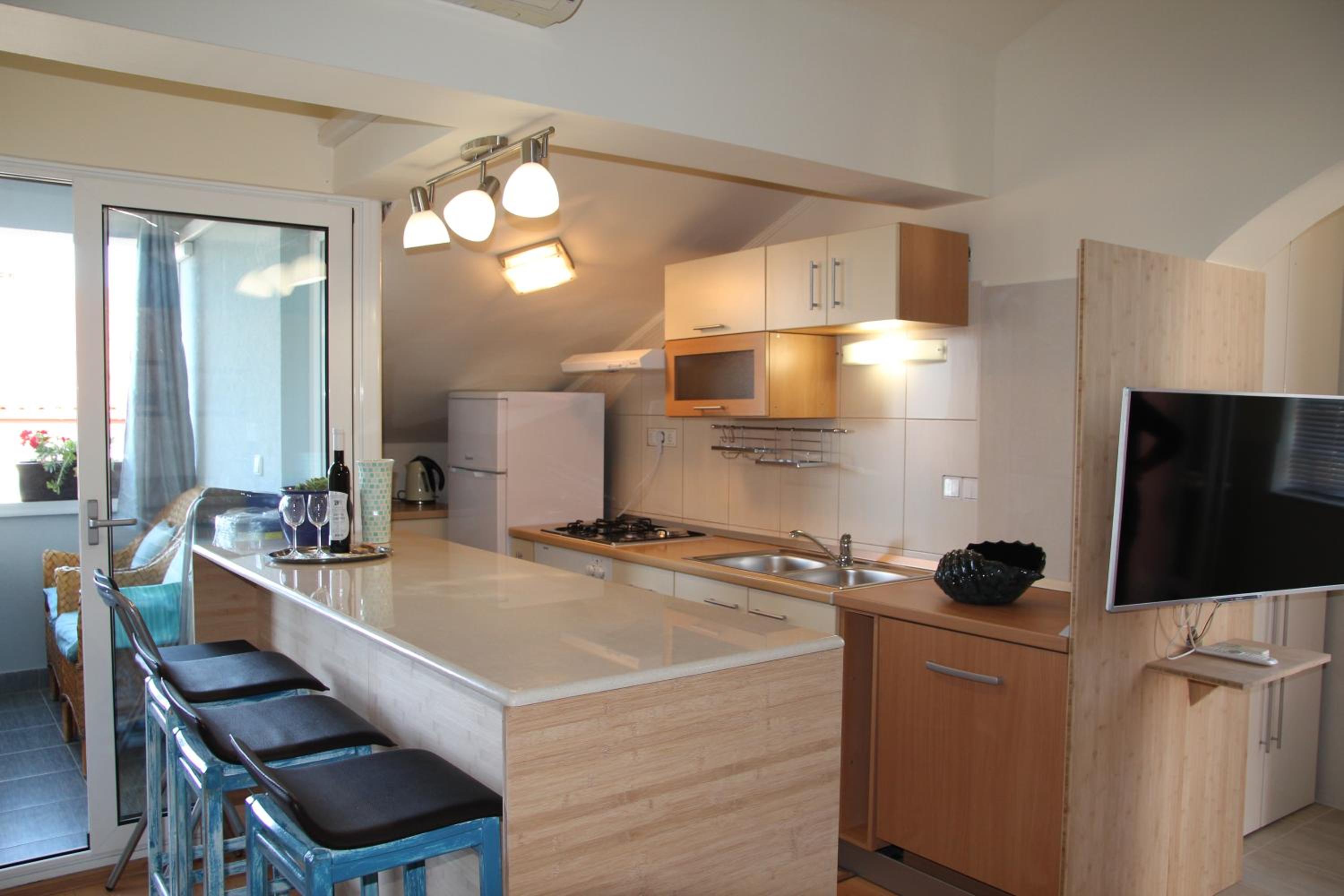 Apartments Markov