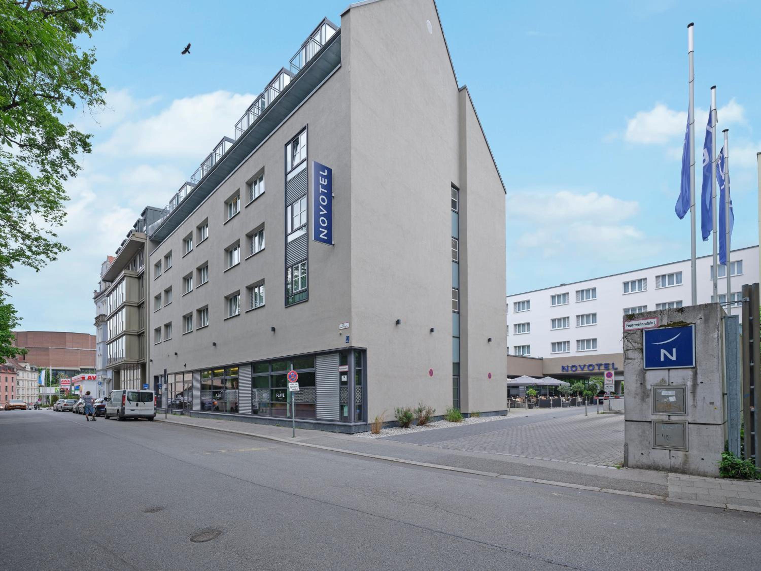 Hotel Novotel München City - Image 1