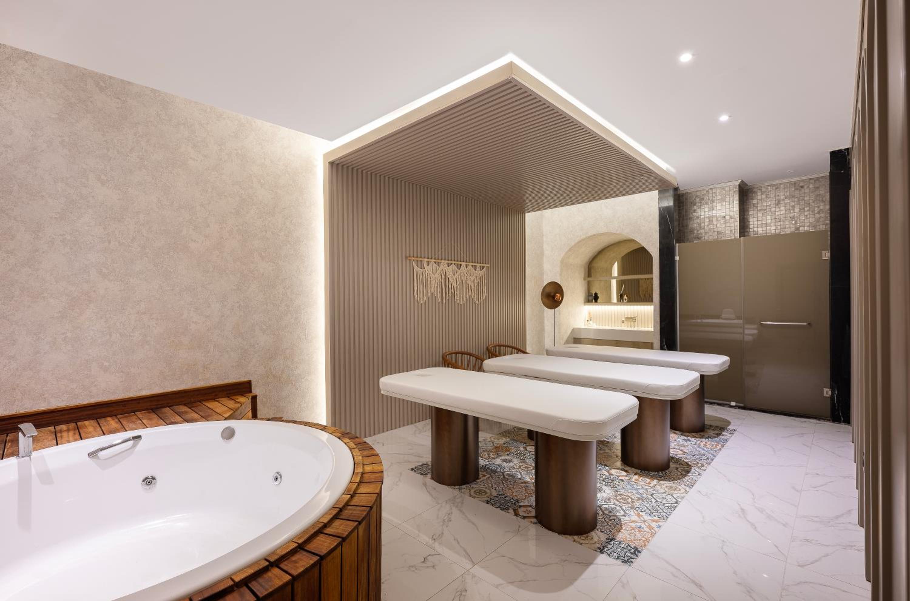 Oz Hotels Side Premium - Image 116