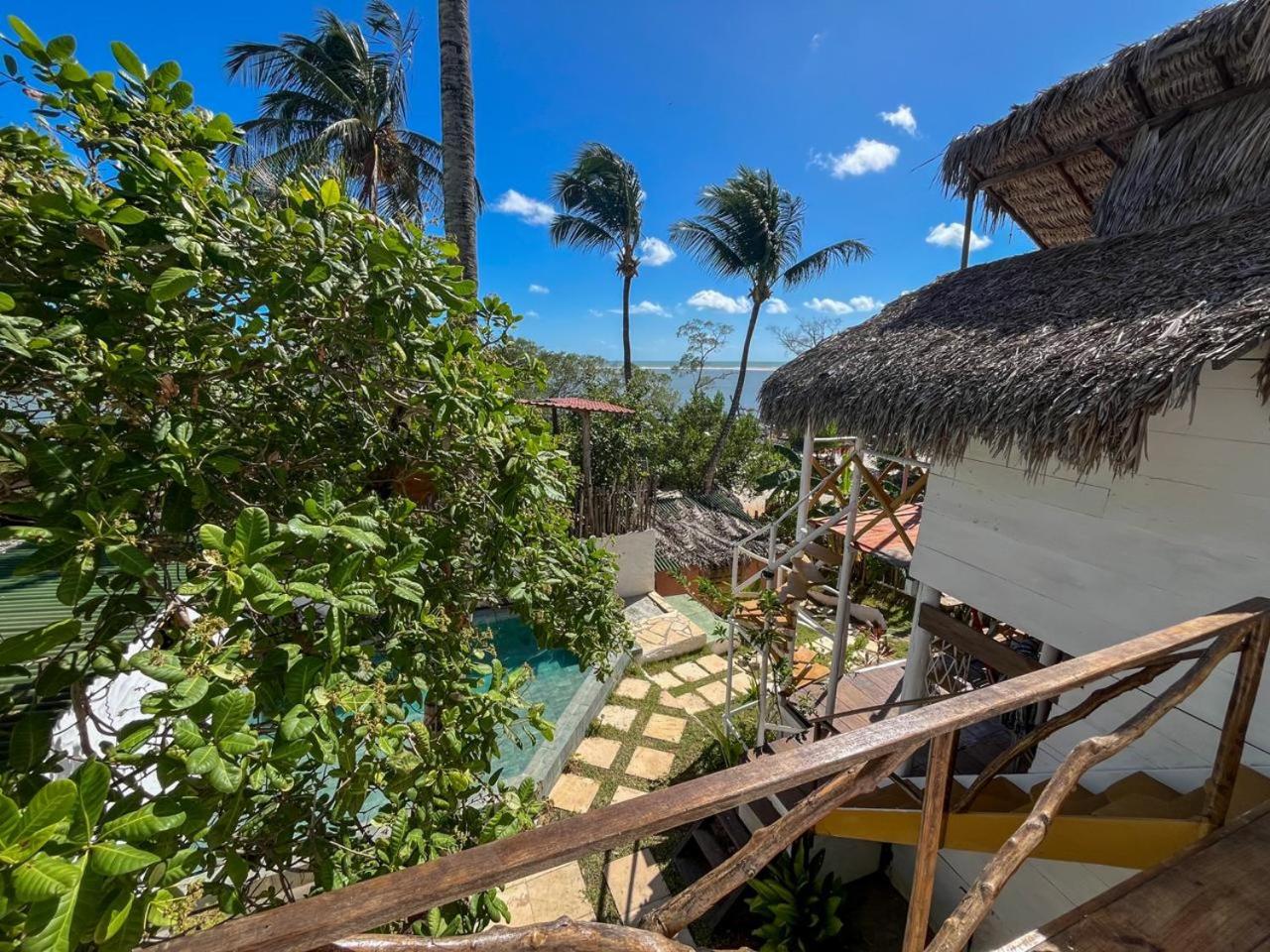 DuMangue Kite House
