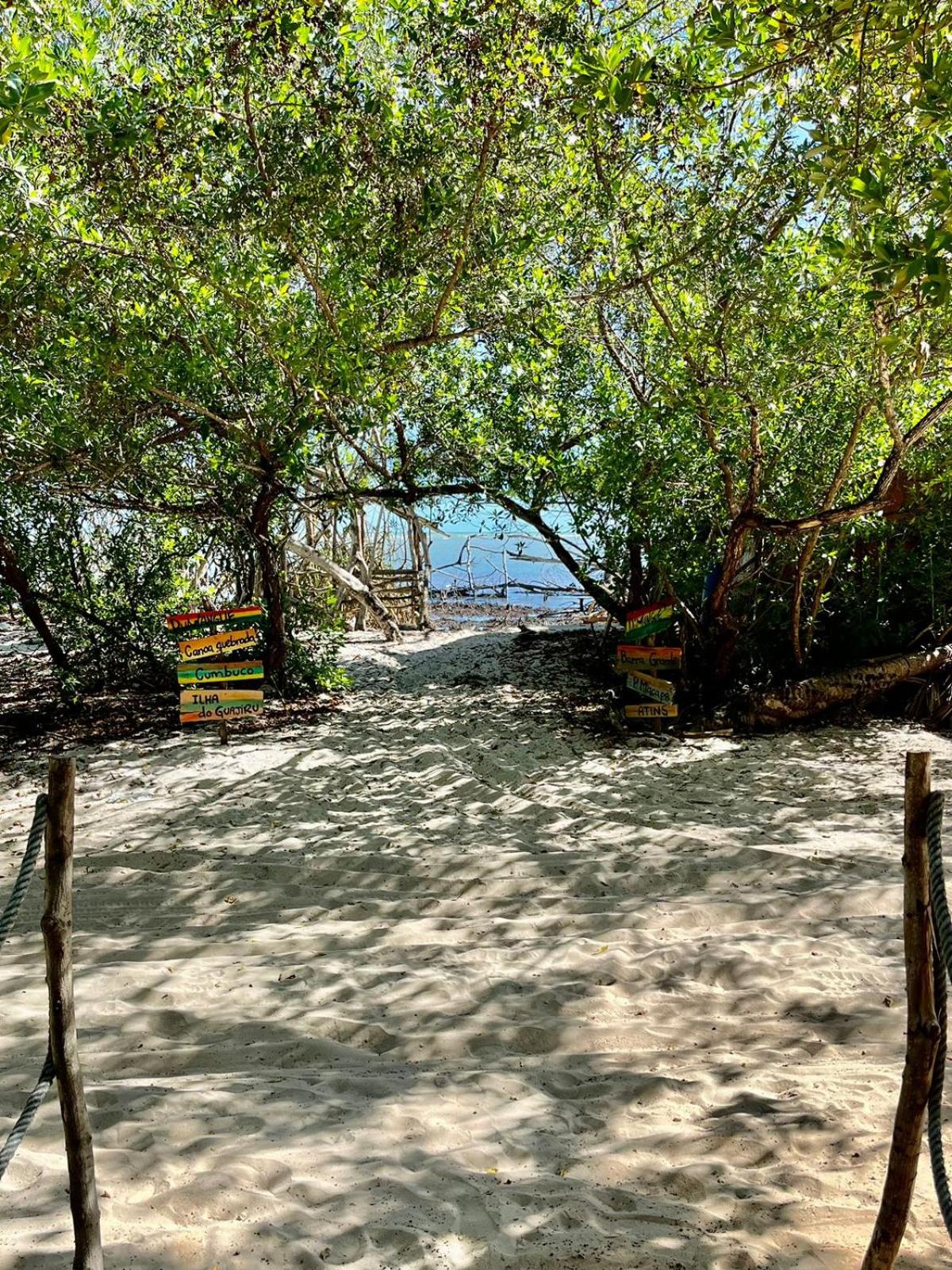 DuMangue Kite House