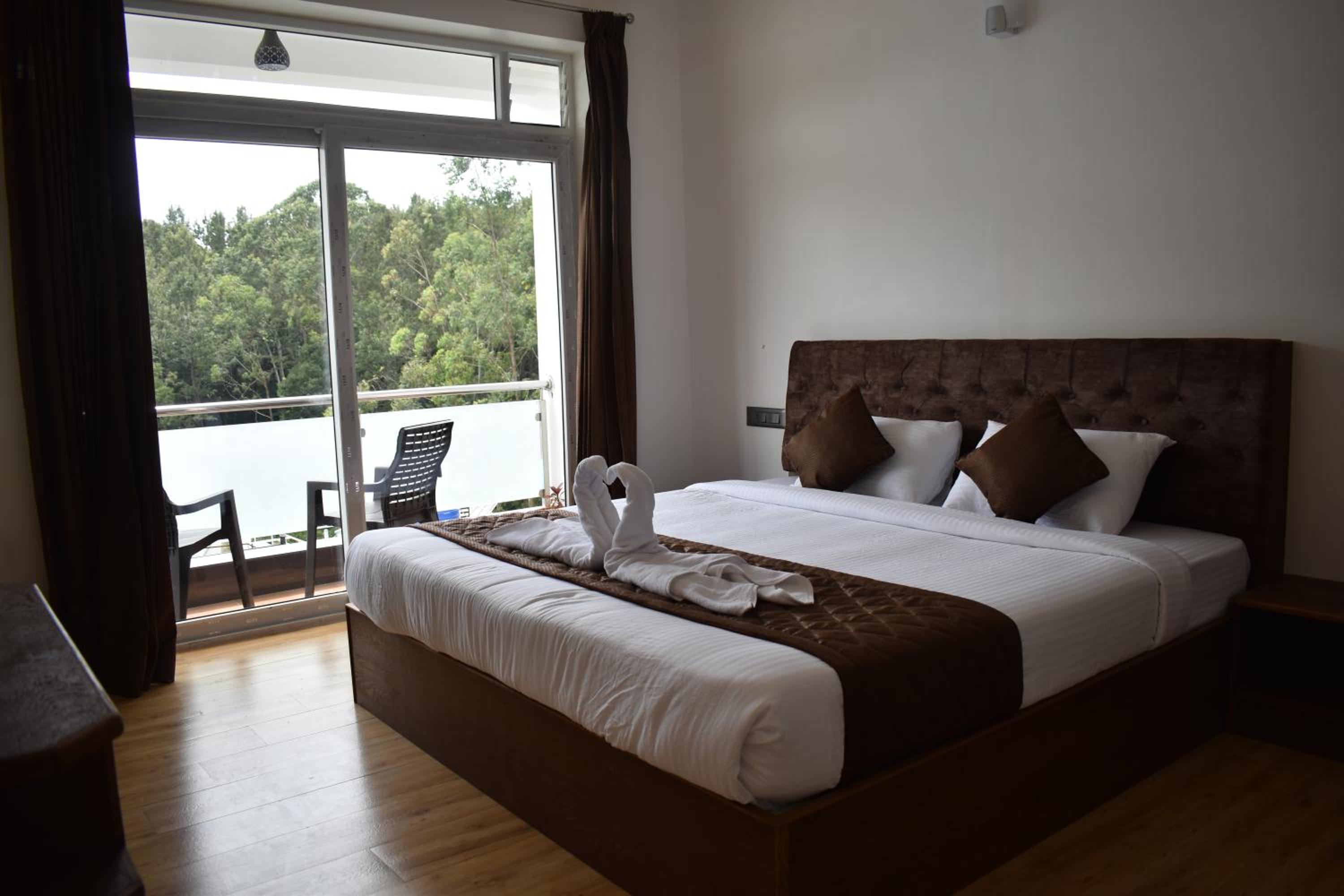 NT Grand Luxury Villas view 3