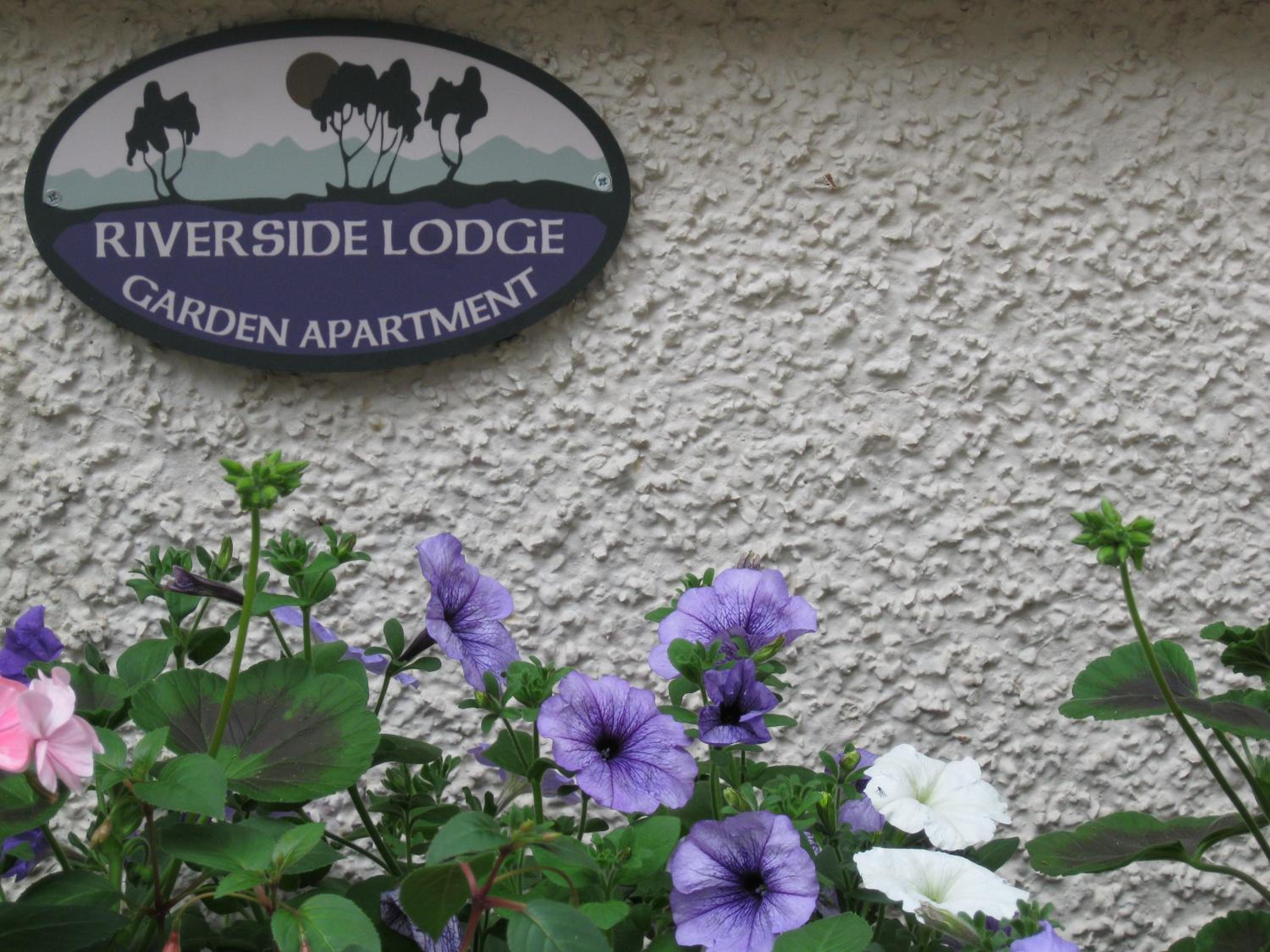 Riverside Lodge Garden Apartment view 4