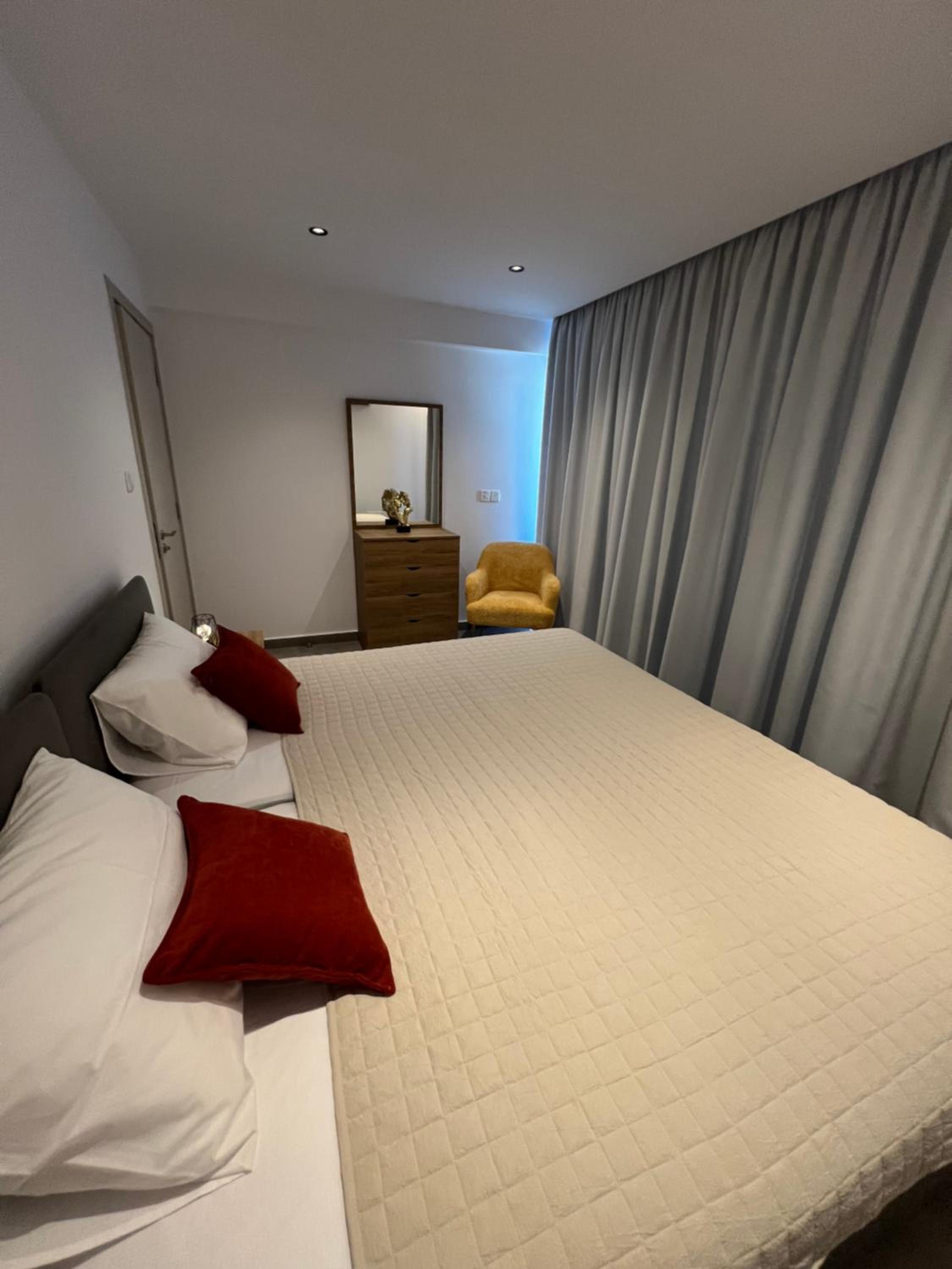 Living Boutique Apartments Adults Only
