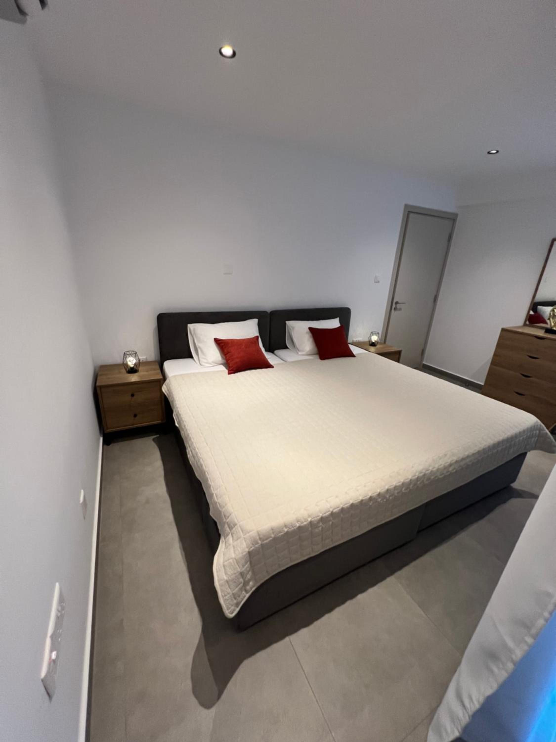 Living Boutique Apartments Adults Only