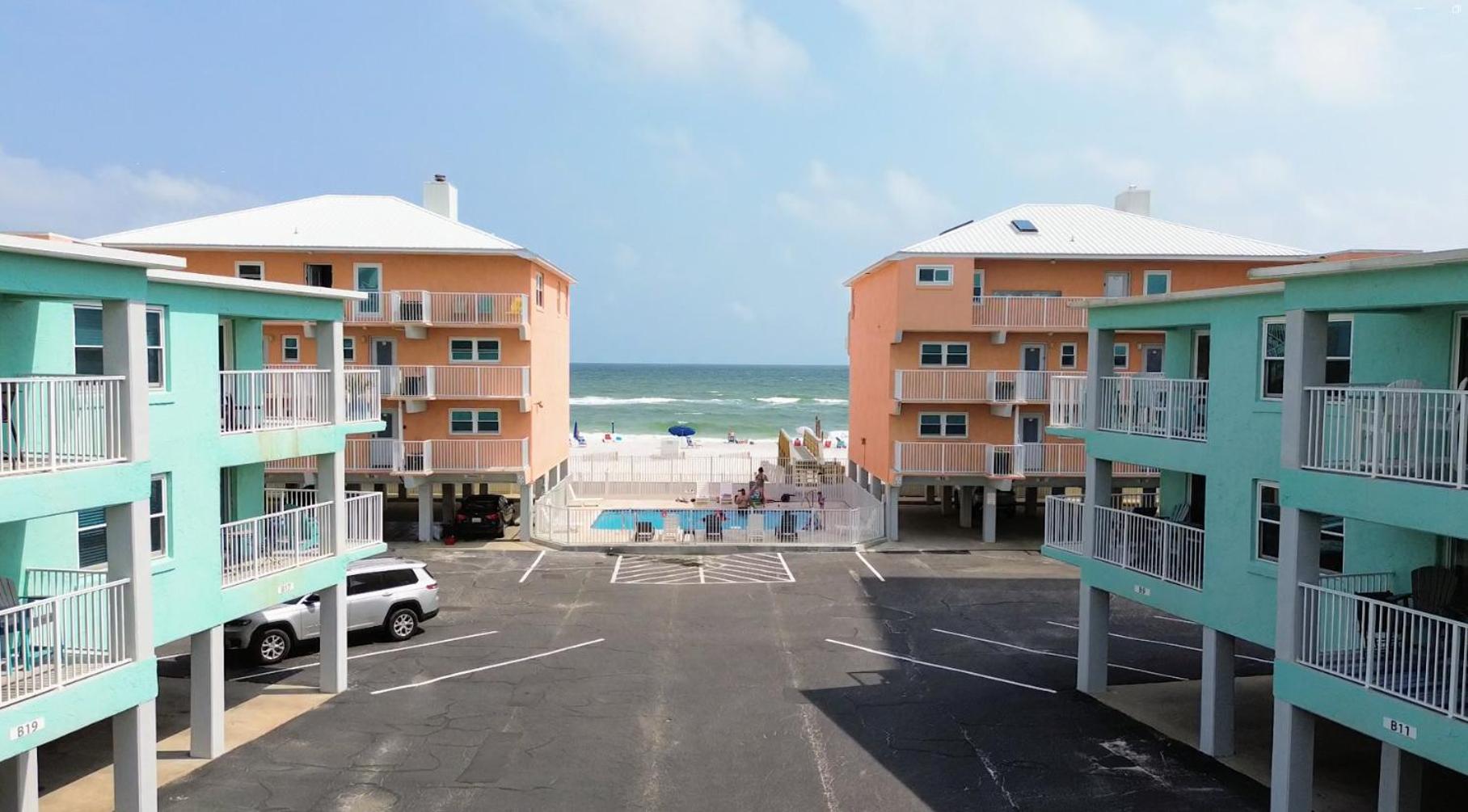 Top Floor Beachside Condo in Gulf Shores Sleeps 6 view 2