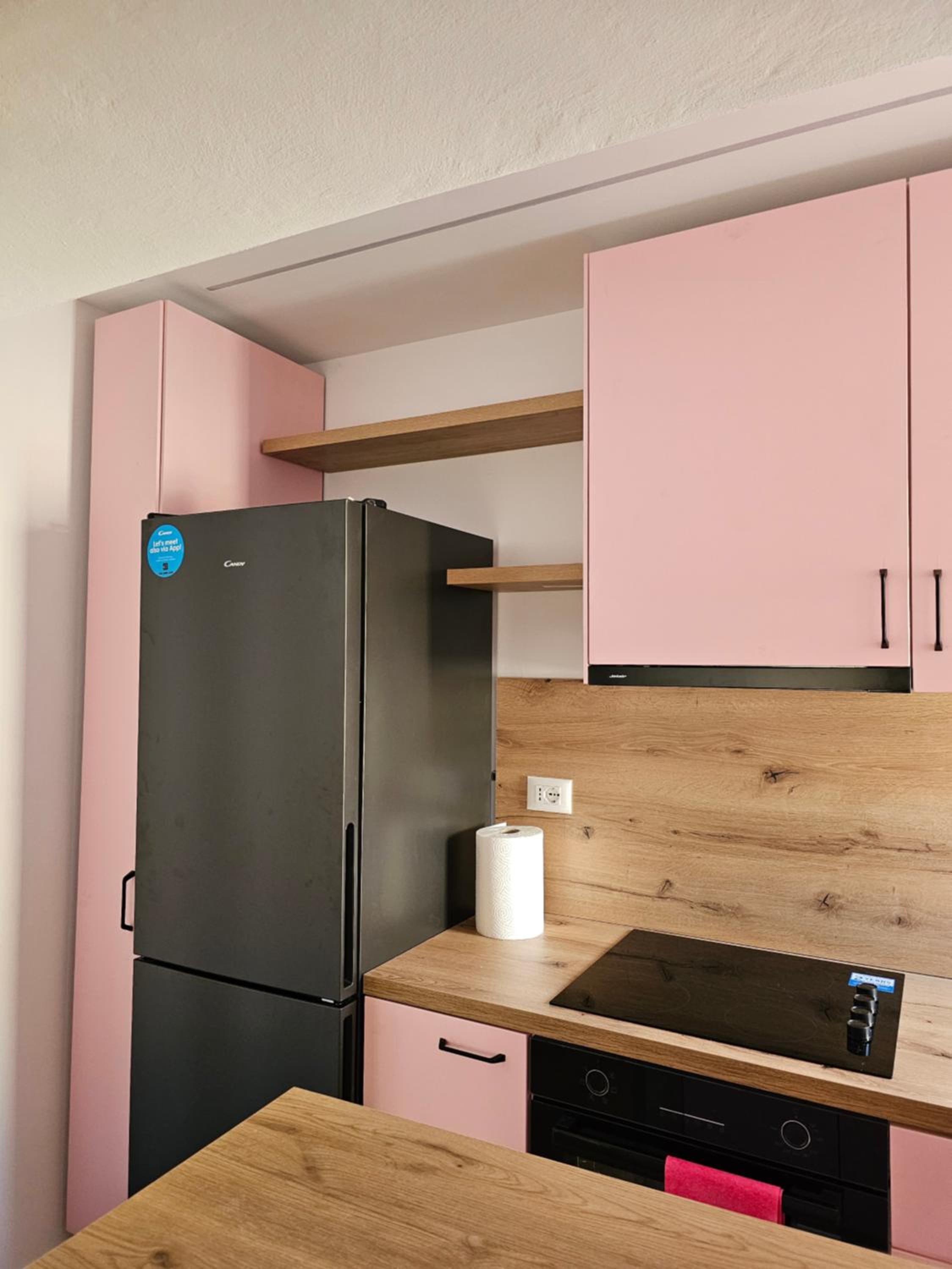 Roshel's apartment, modern and comfy flat in the boulevard photo 3