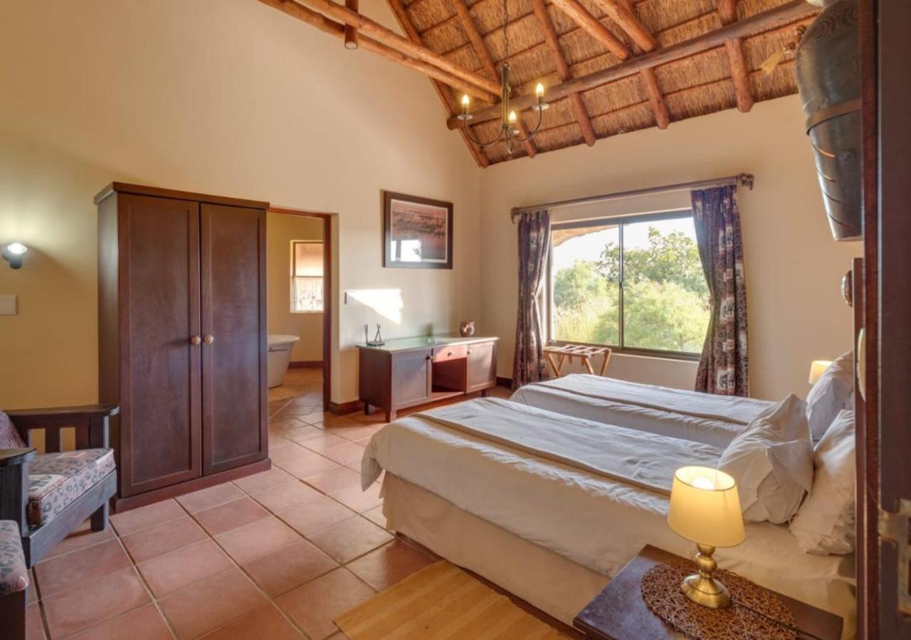 205 Zebula 4 Bedroom with 2 bedroom Cottage view 2