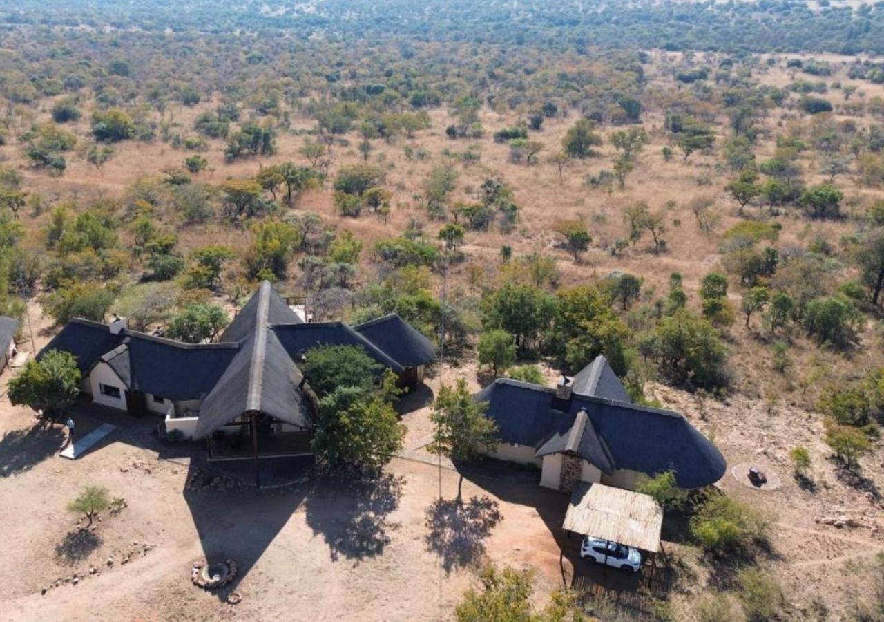 205 Zebula 4 Bedroom with 2 bedroom Cottage view 4