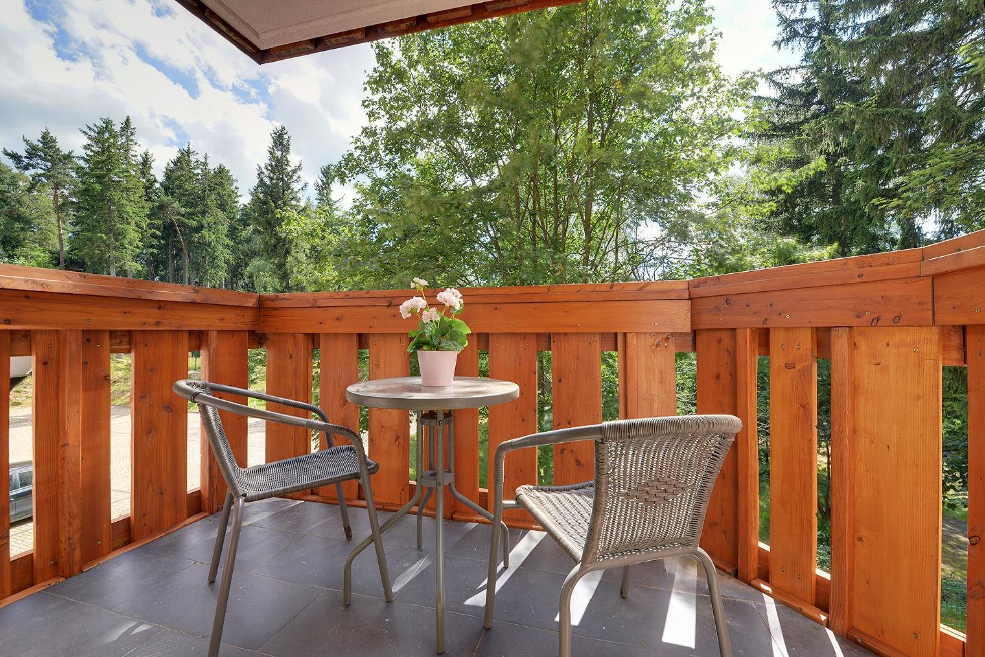 Przytulne Apartamenty Sun Seasons 24 w Szklarskiej Porębie by Noclegi Renters view 2