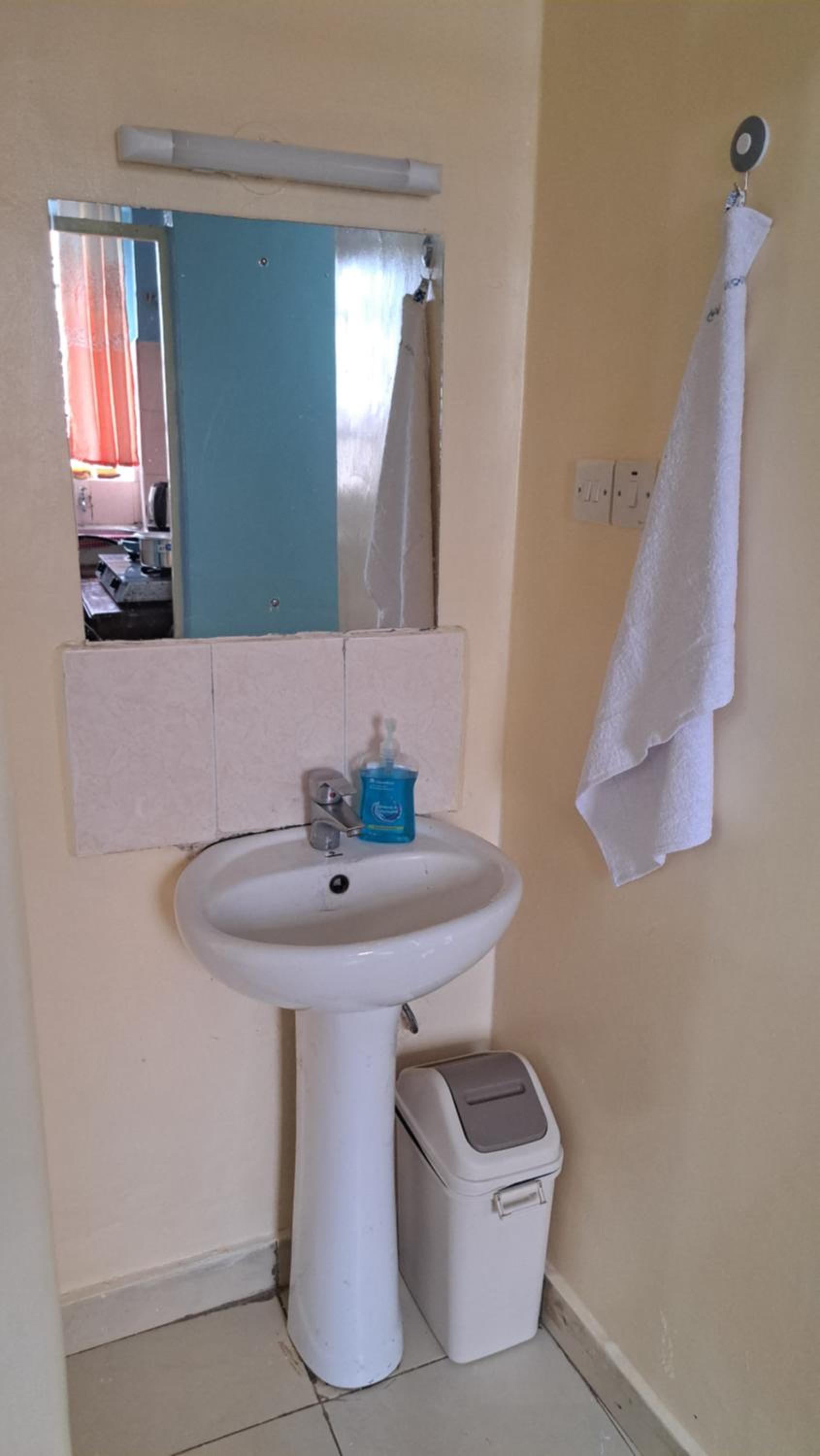 Ambient Comfy 1BR next to TRM Mall, TRM drive view 2