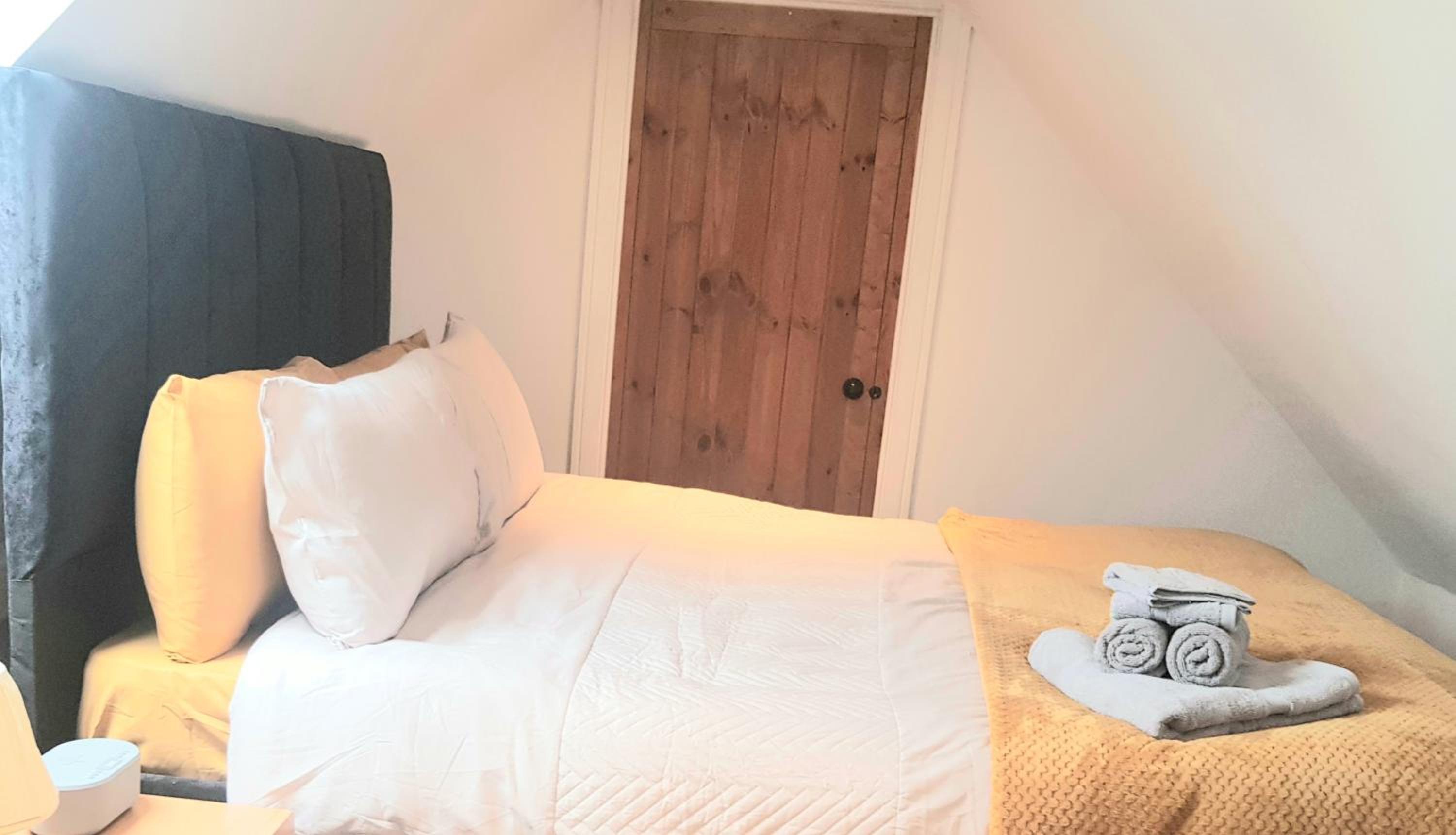De-Vollard Cottage, Cozy Countryside Cottage Retreat