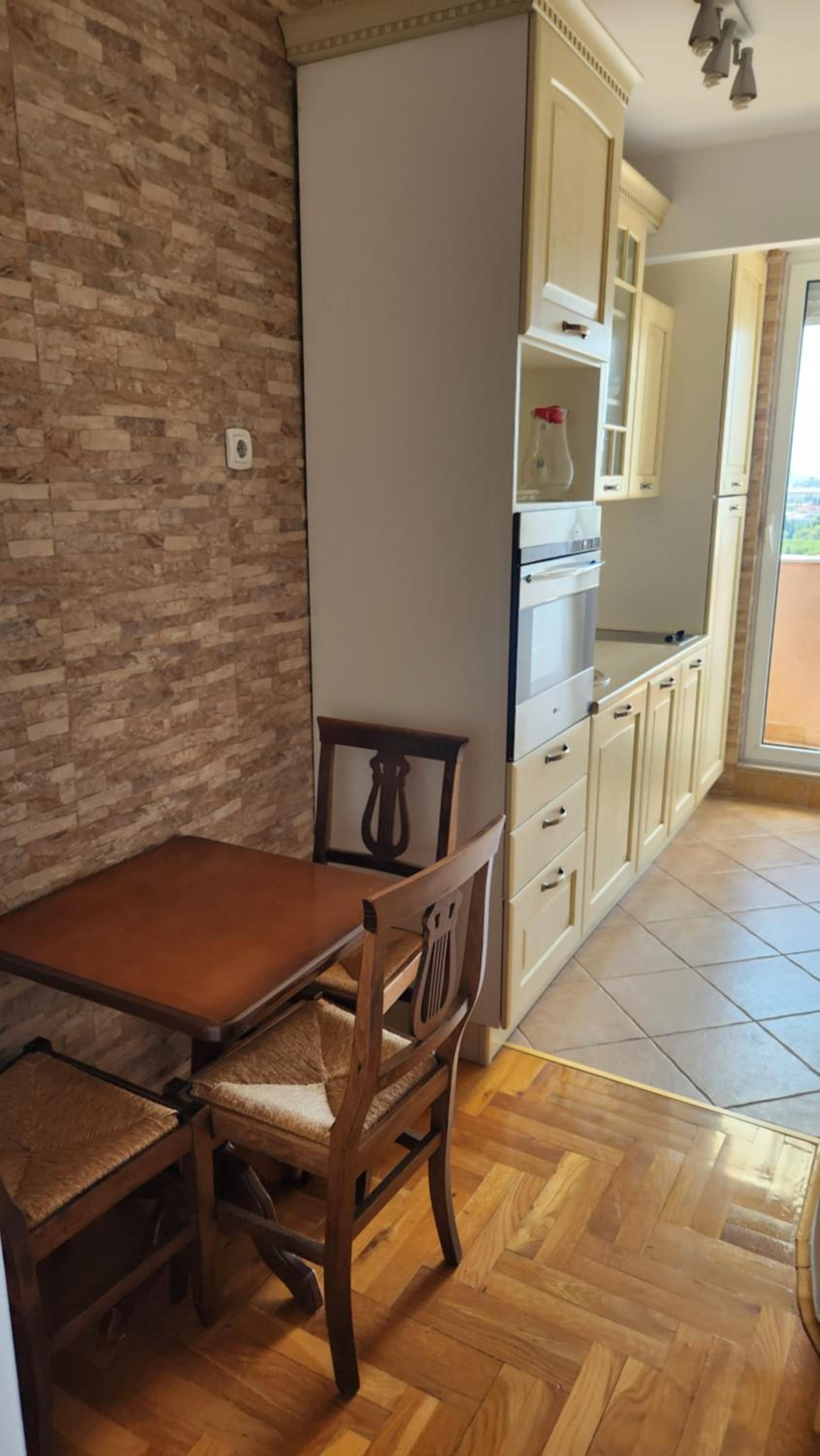 Sky Center Apartment