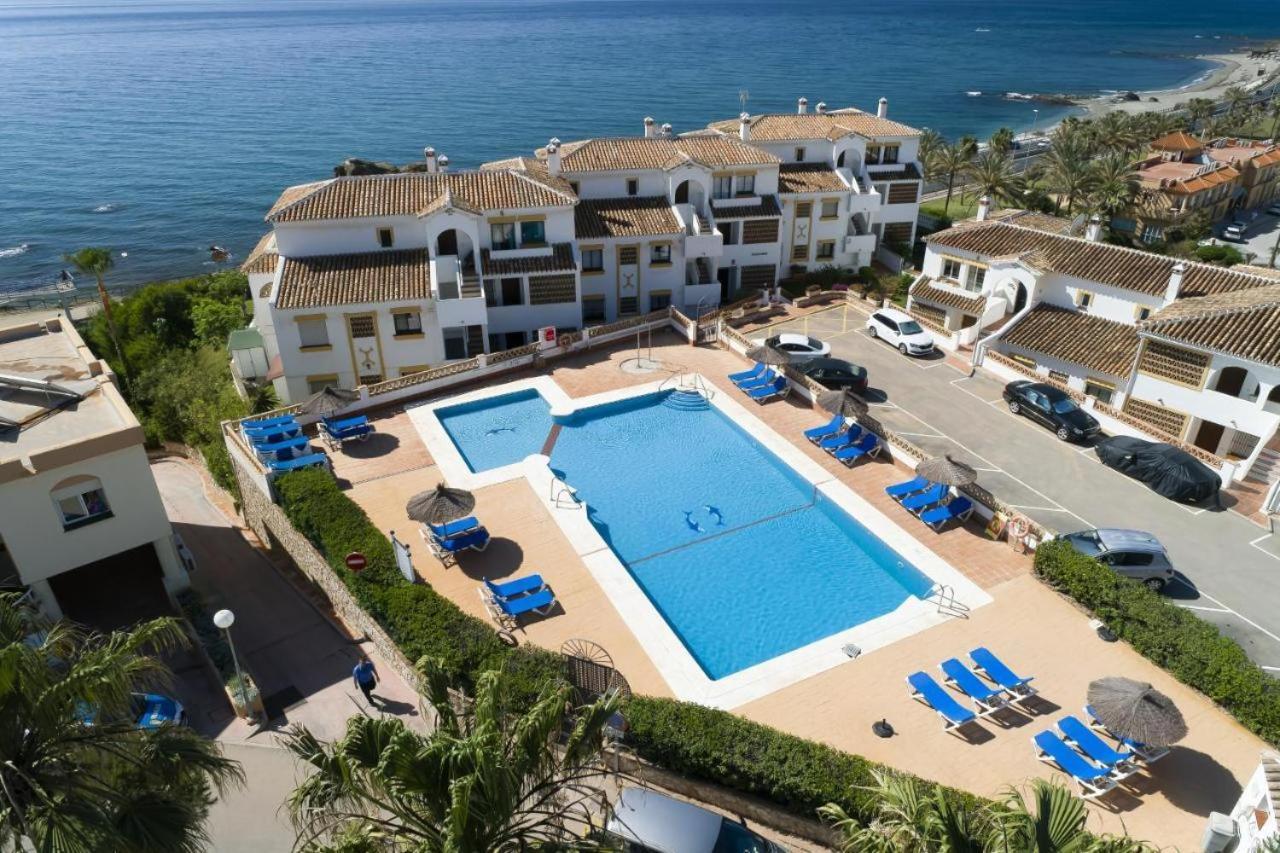Modern Beachside Flat in Wyndham Costa del Sol