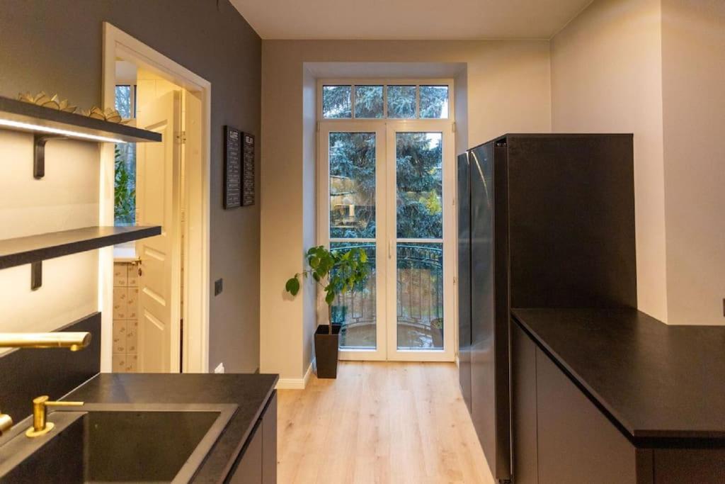 Top-secure spacious apartment