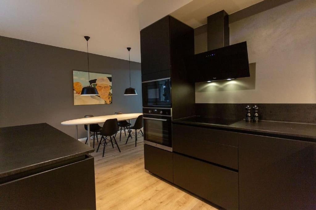 Top-secure spacious apartment