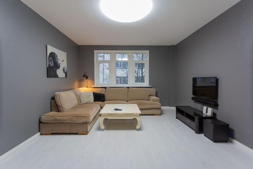 Top-secure spacious apartment