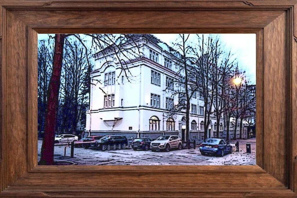 Top-secure spacious apartment