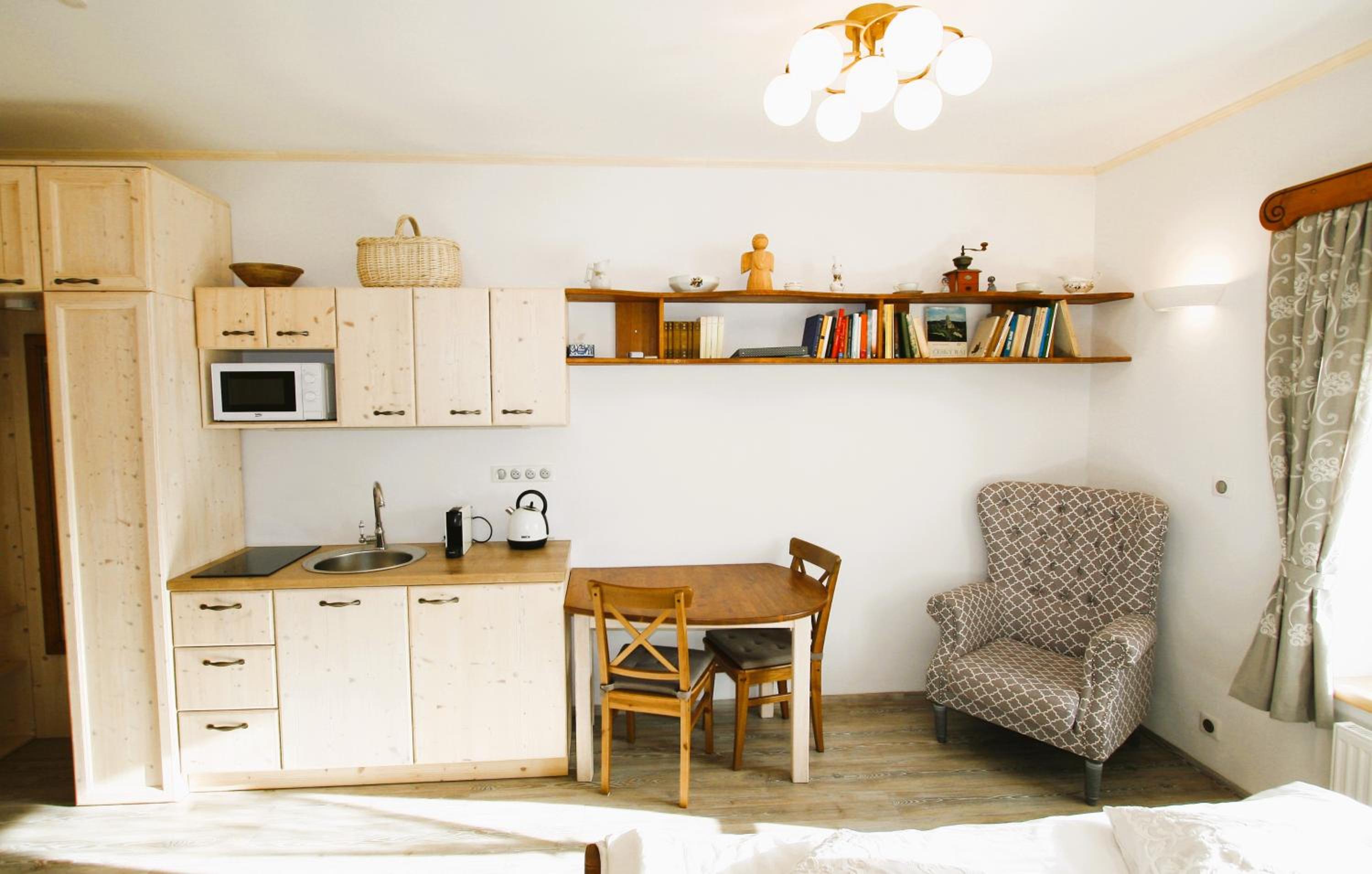 Červený Stylový Apartmán 3 km od Malé Skály