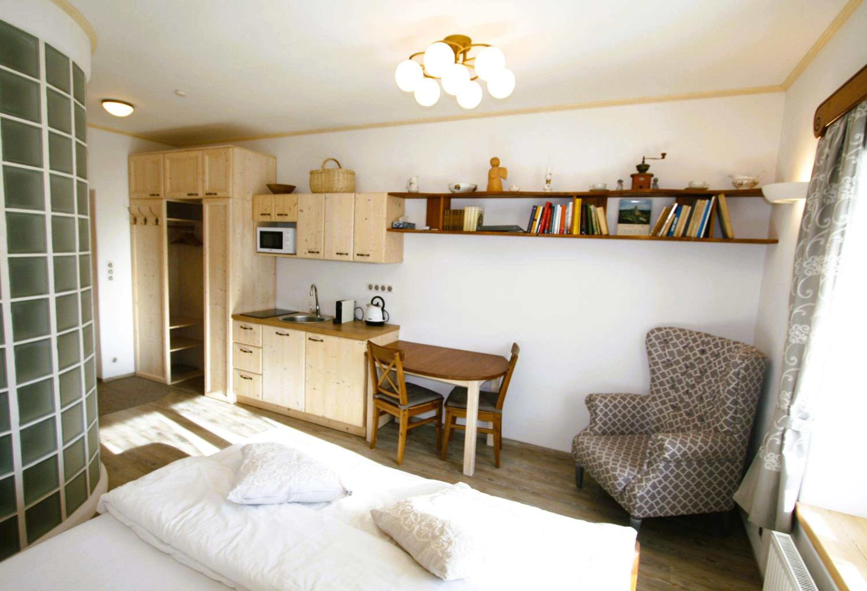 Červený Stylový Apartmán 3 km od Malé Skály