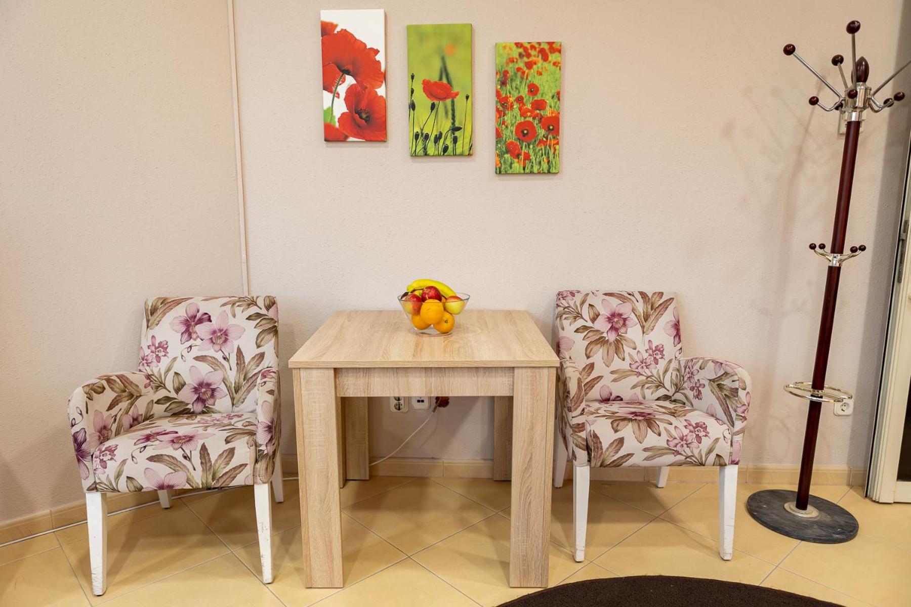 Aura Central Apartment