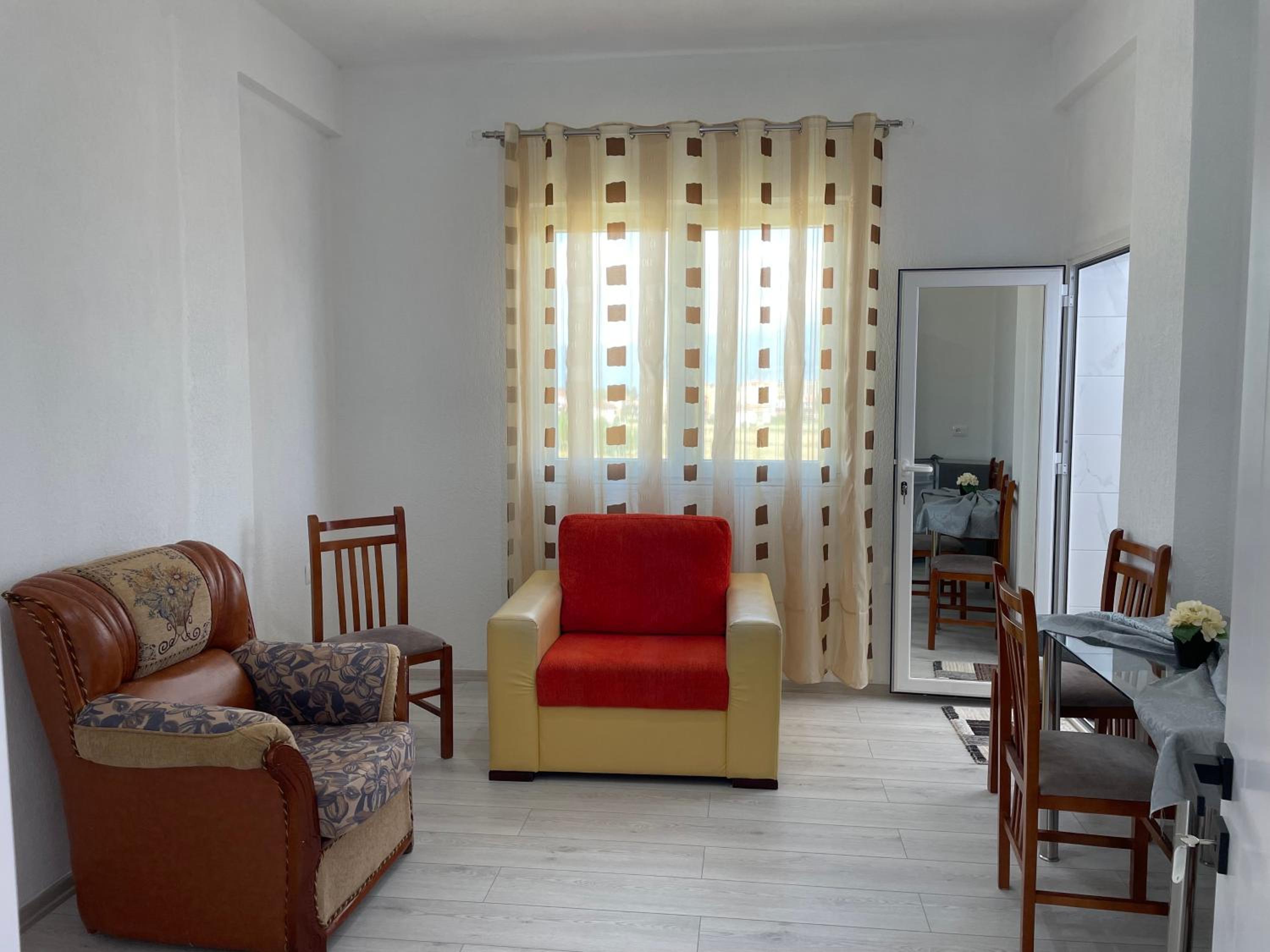 Apartamenti 71