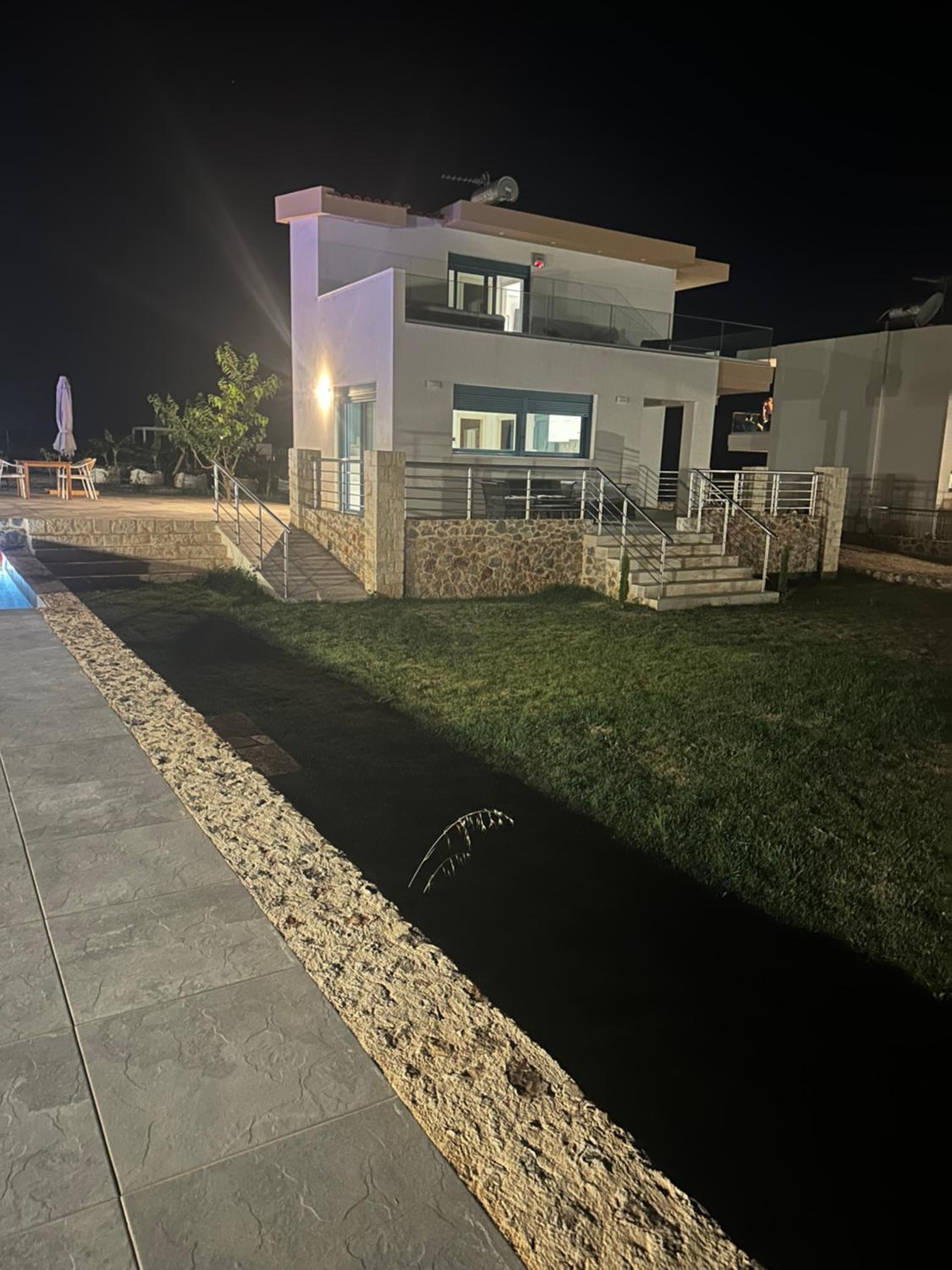 Hotel Cindy Luxury Villas Crete GR - Image 1