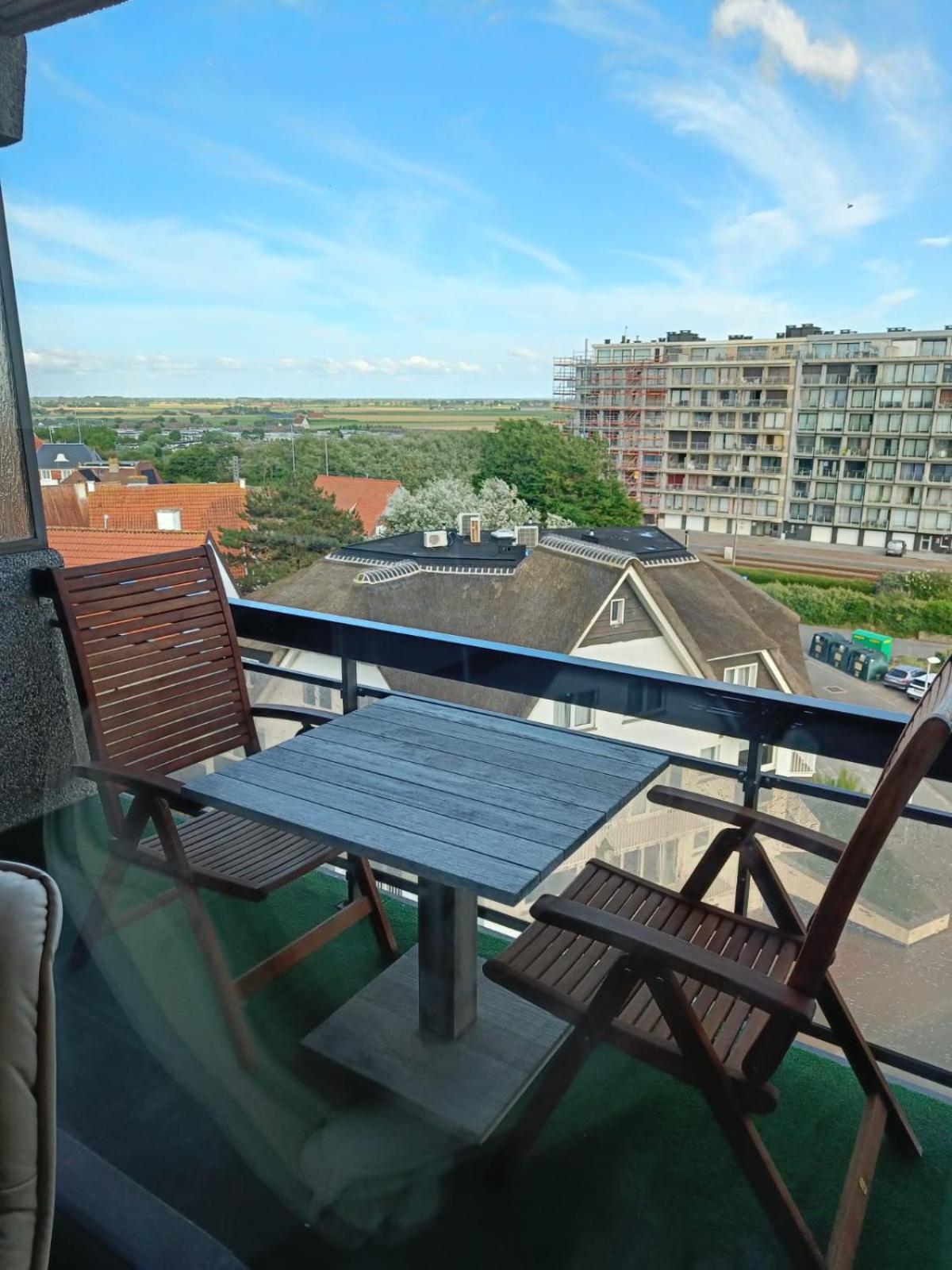 EnJOY Zee en uitzicht op Hinterland Westende