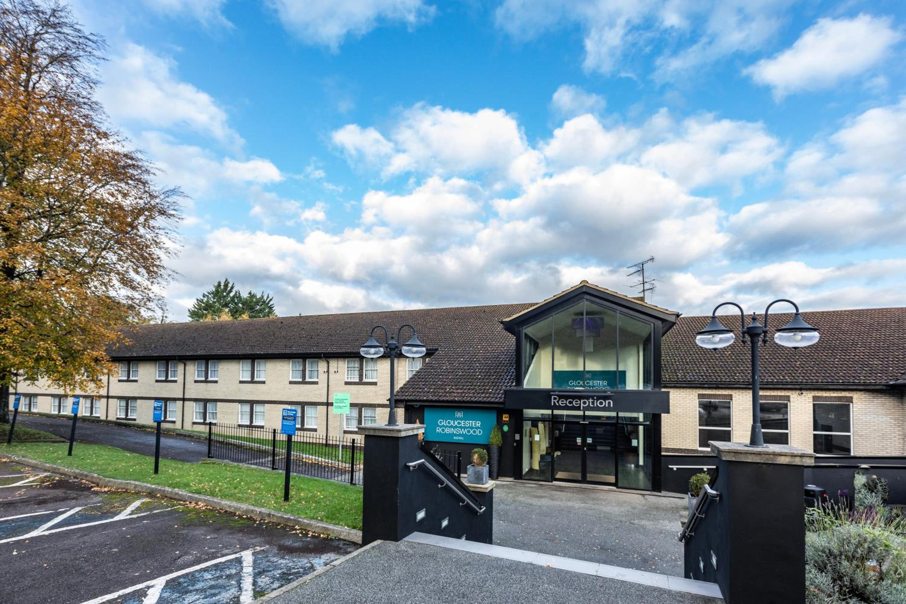 Gloucester Vacations - Gloucester Robinswood Hotel, BW Signature Collection - Property Image 1