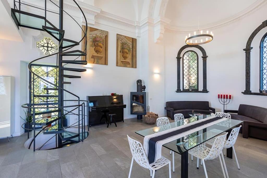 On the Lake Unique Luxury Villa Lake Maggiore
