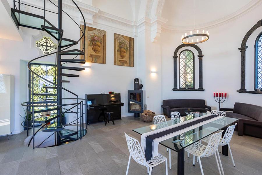On the Lake Unique Luxury Villa Lake Maggiore