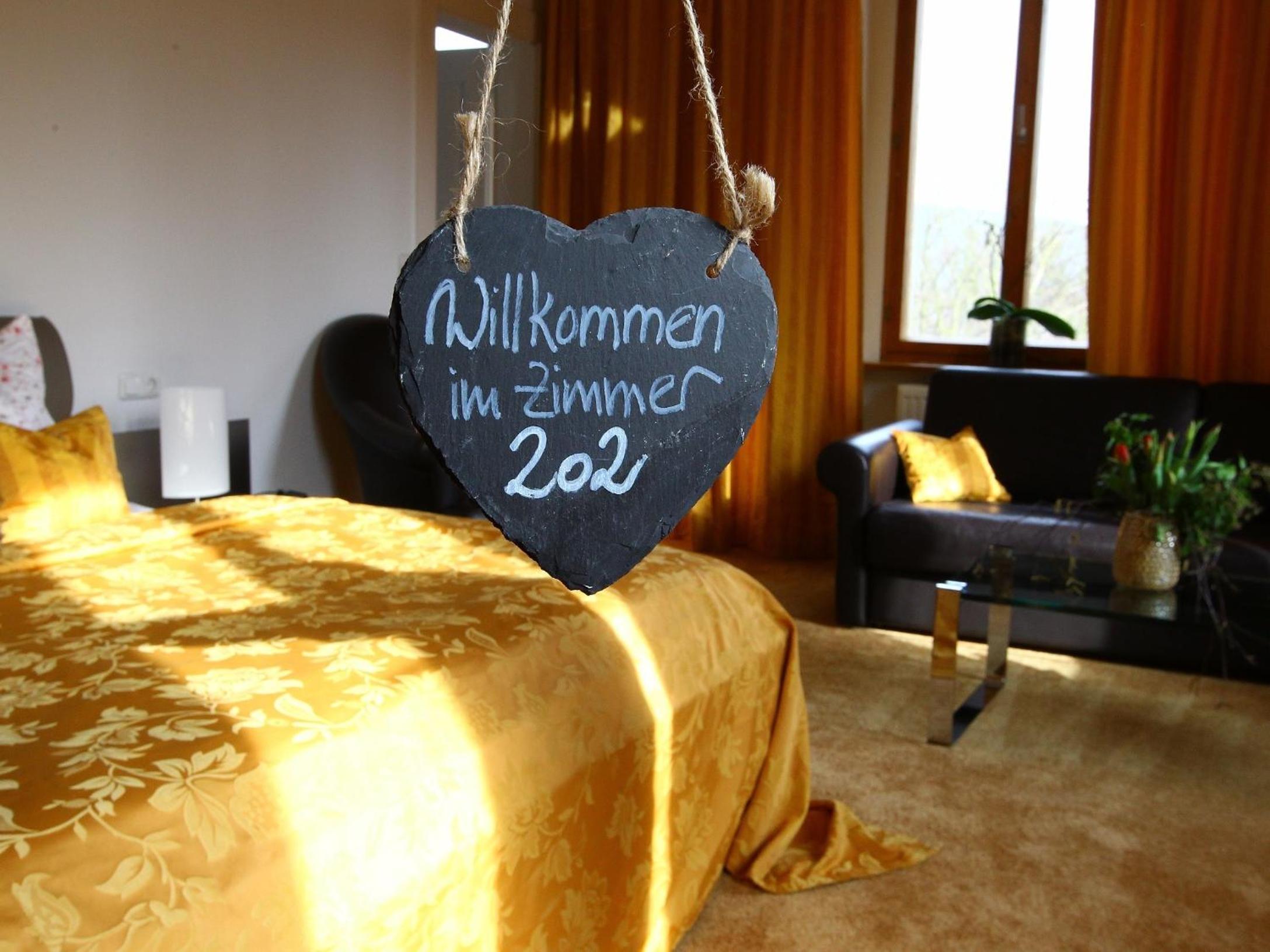 Eventlocation Mieten und Übernachten im Schloss nähe 07407 Rudolstadt