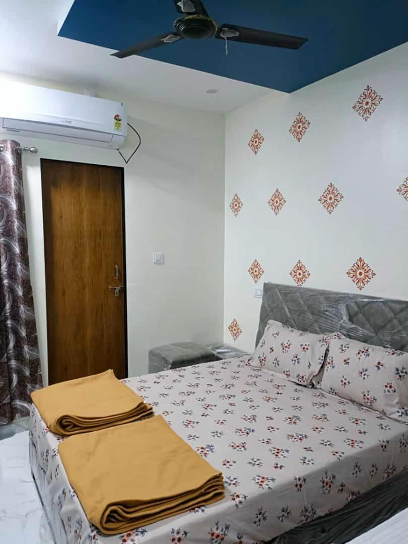 Naramada Homestay Rooms view 3