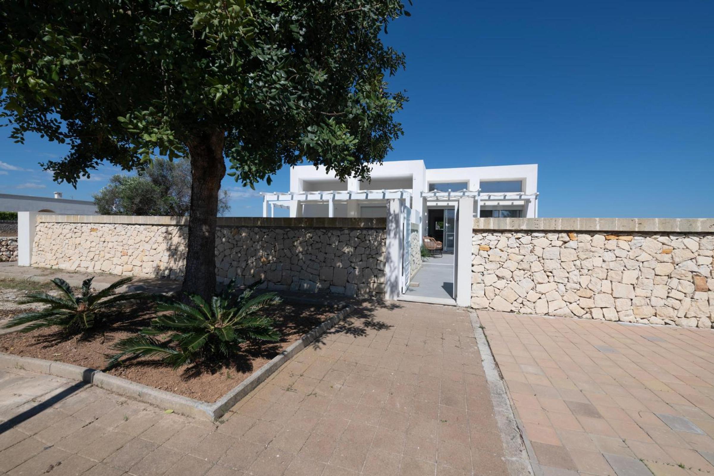 Casa Celeste con Piscina Privata a Otranto view 2