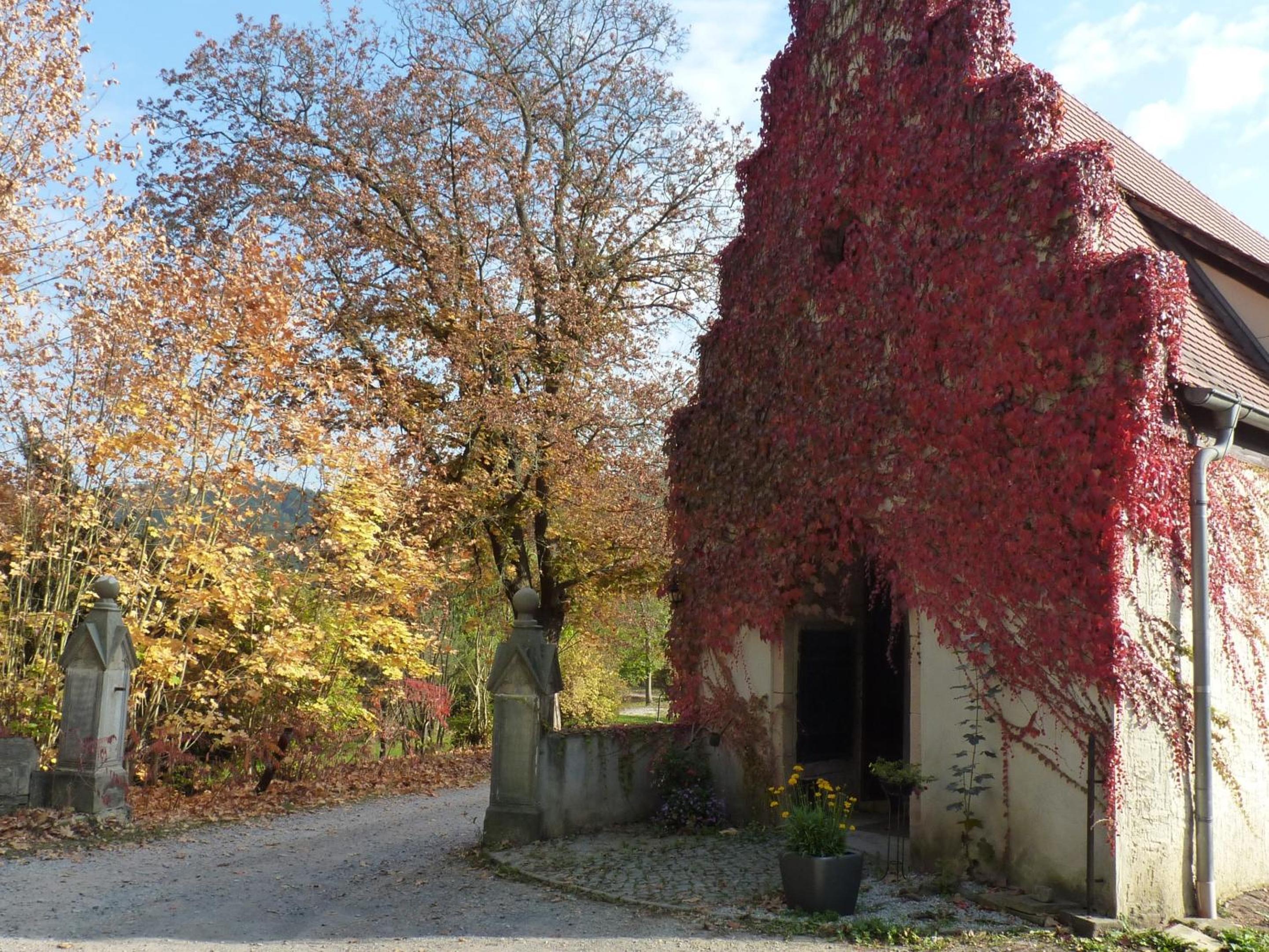 Eventlocation Mieten und Übernachten im Schloss nähe 07407 Rudolstadt