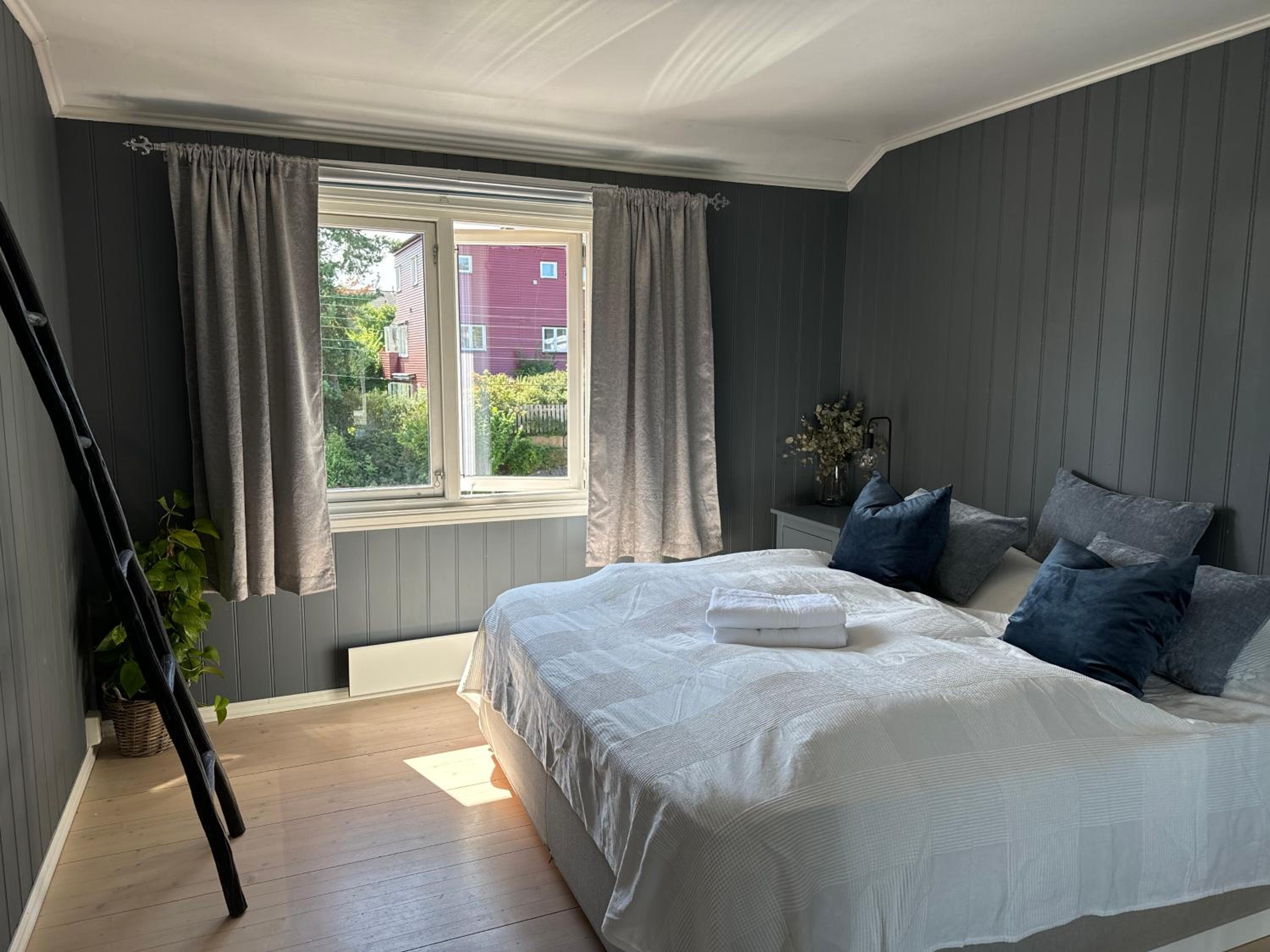 Hus med hage på Stabekk - 10 min fra Oslo