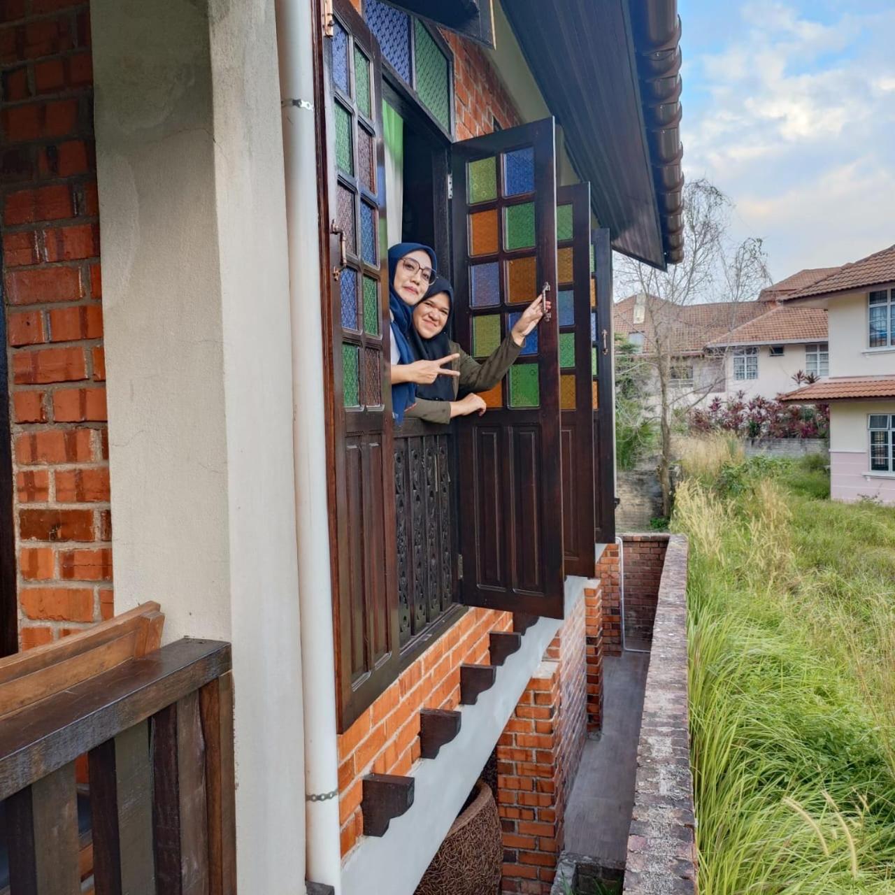 NASHQUE HOMESTAY