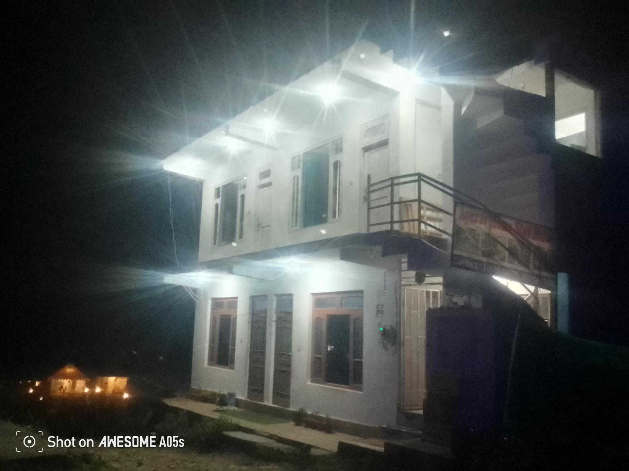 River side home stay Barot
