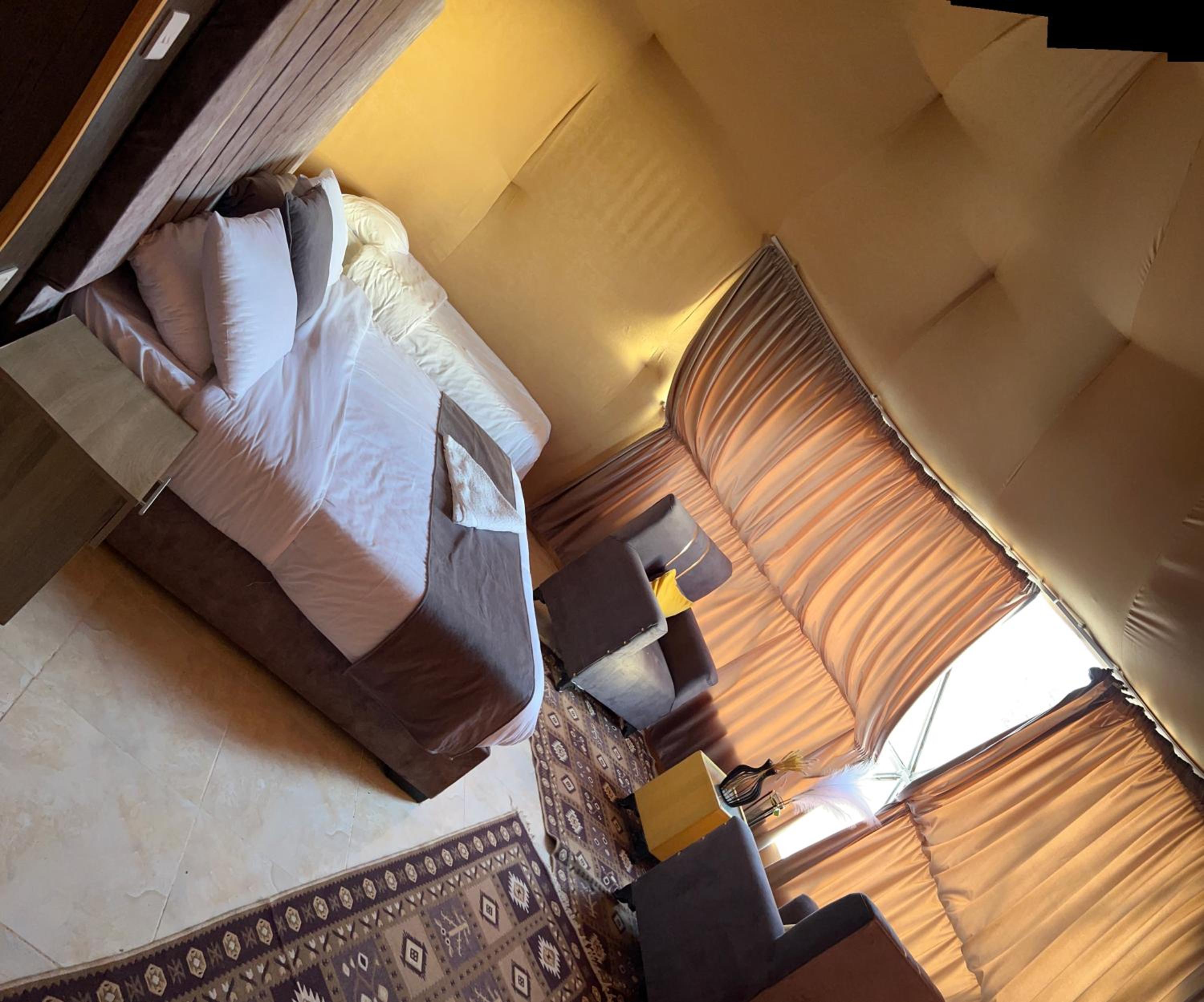 Royal Dunes Camp