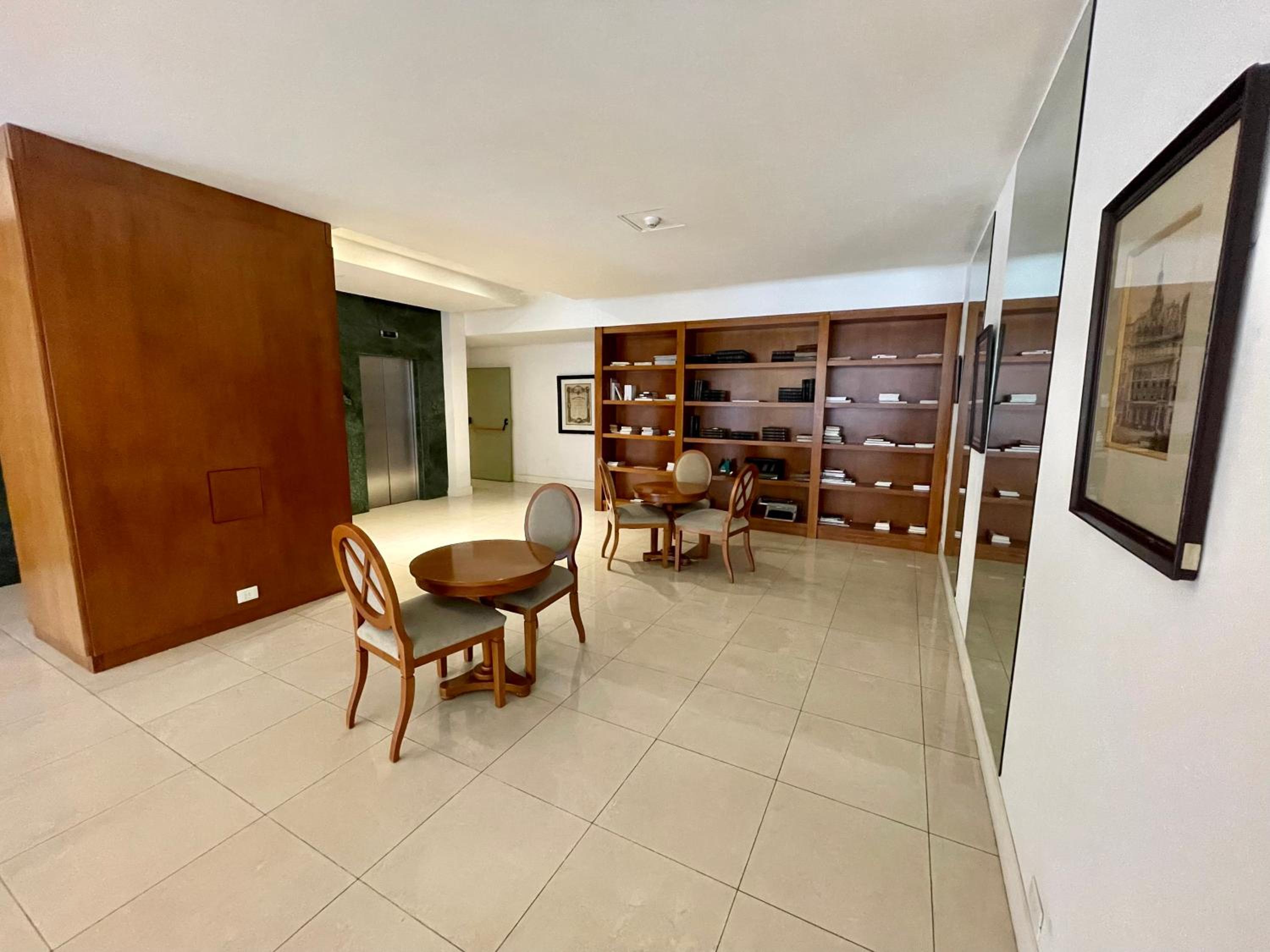 Luxury Apartment with full Amenities