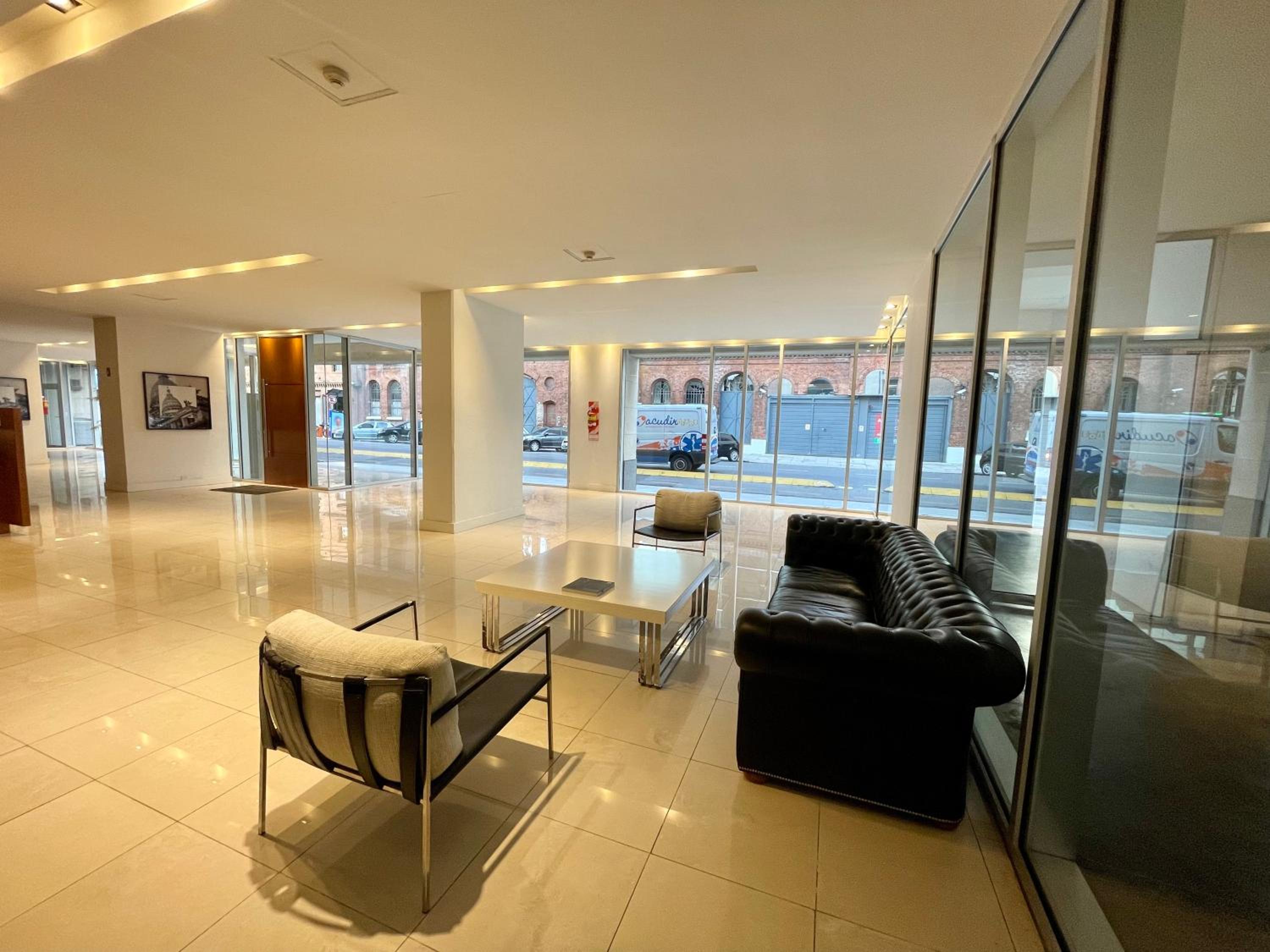 Luxury Apartment with full Amenities
